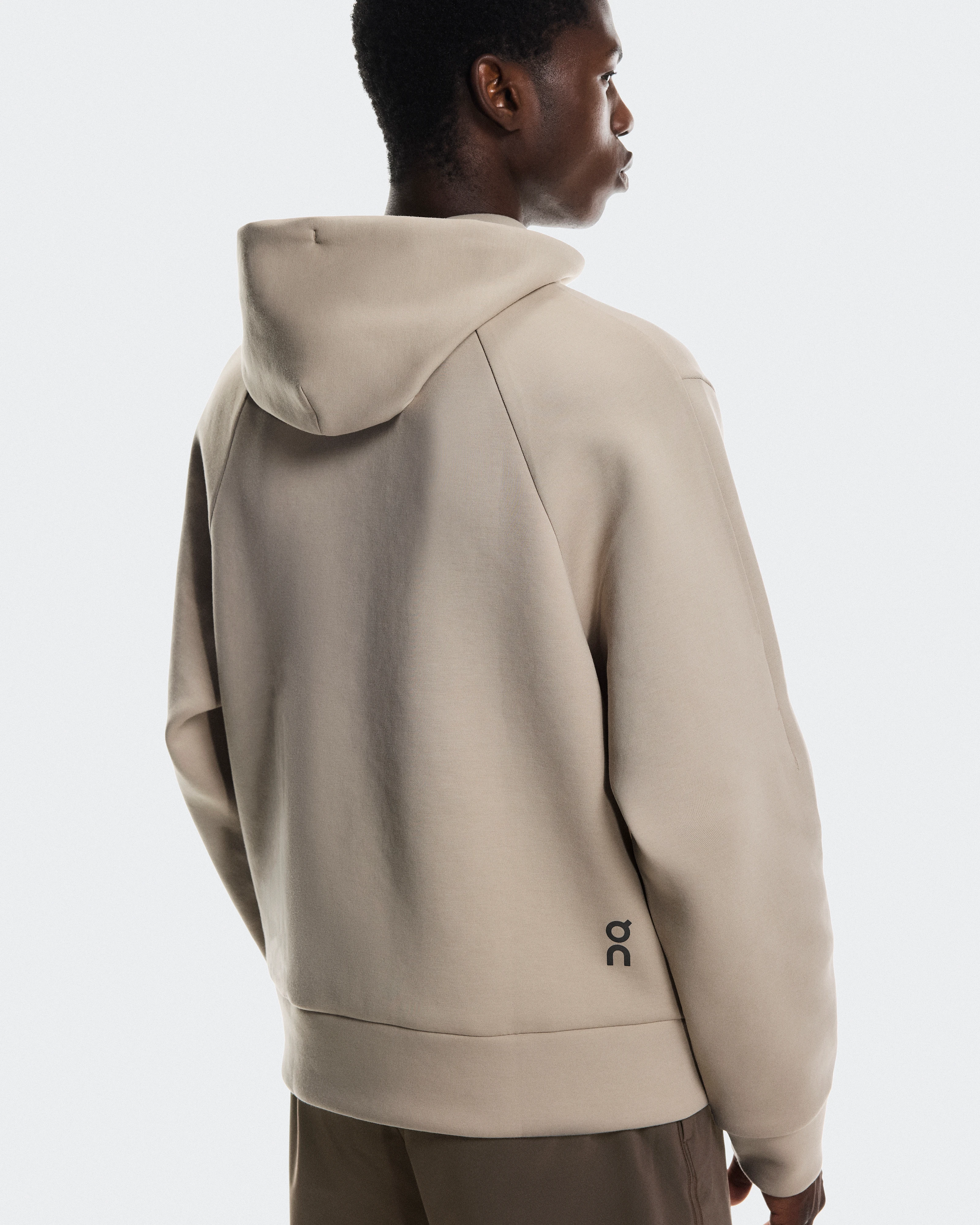 On Focus Tech Hoodie Desert Homme Sweats à capuche et sweats