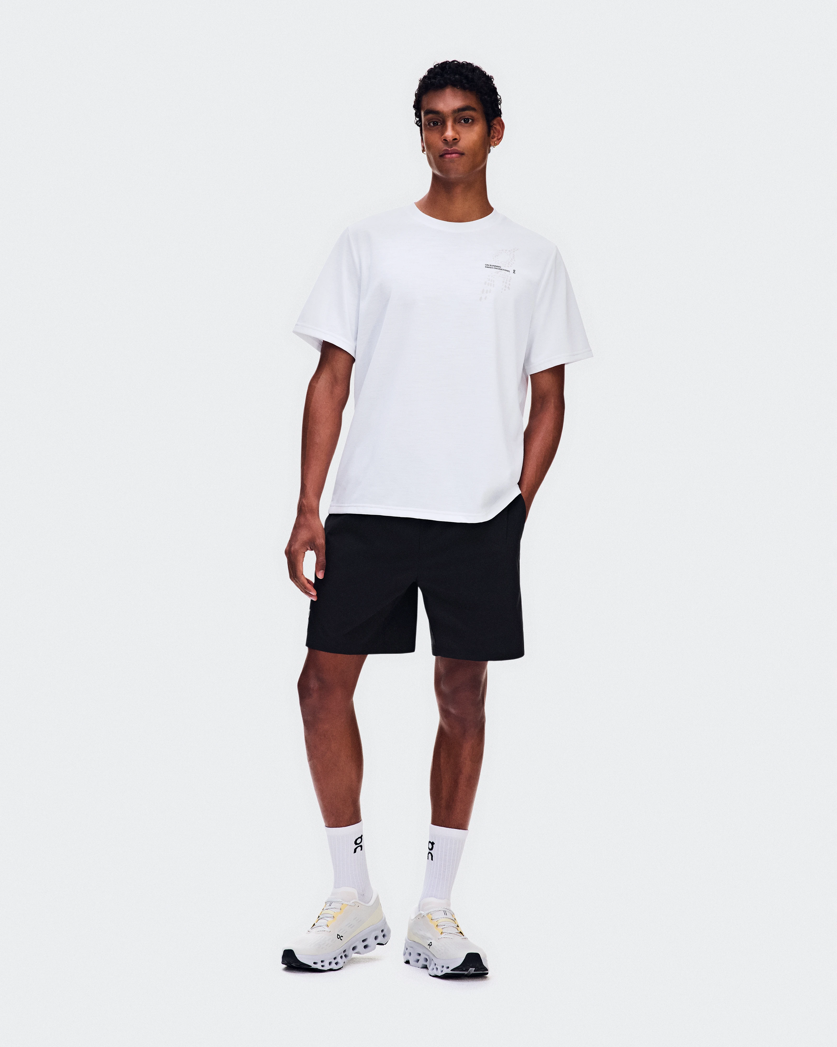 On On Run-T White Homme Hauts et t-shirts