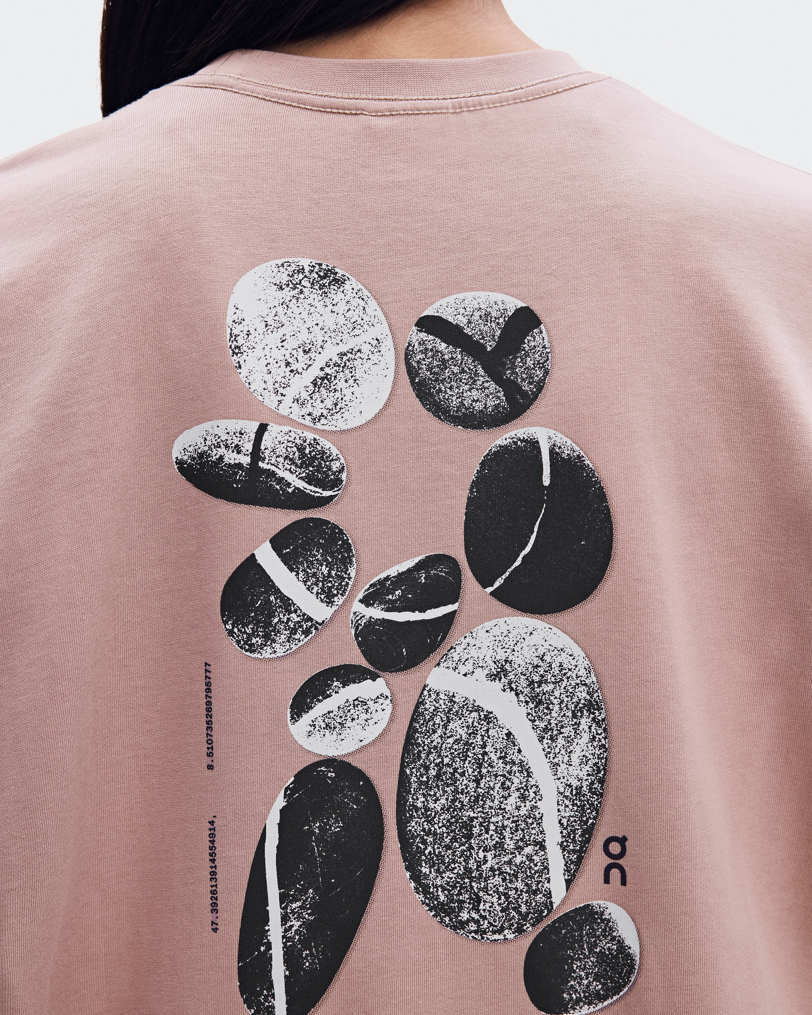 On Club Collective-T Ascent Biscuit Femme Hauts et t-shirts