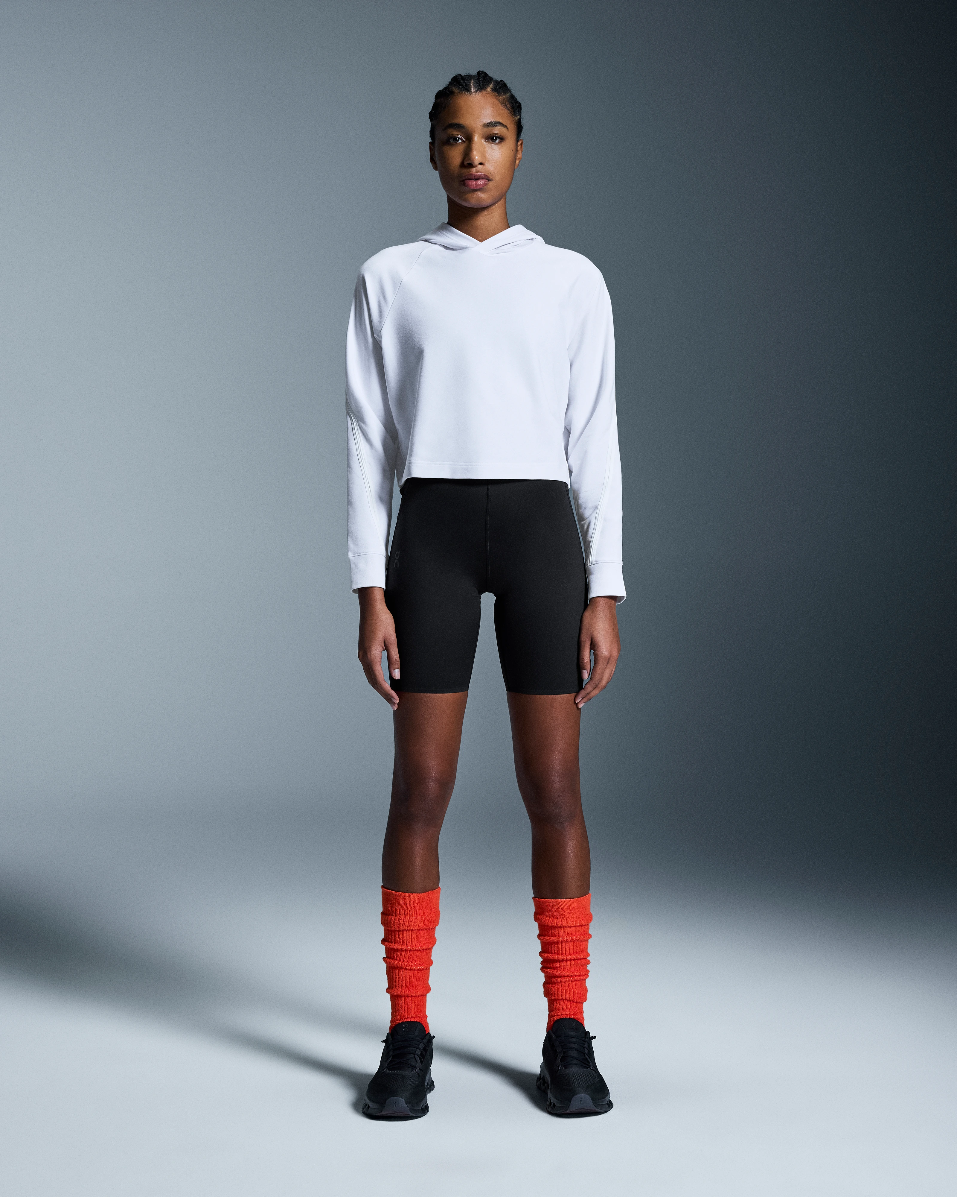 On Studio Hoodie White Femme Sweats à capuche et sweats