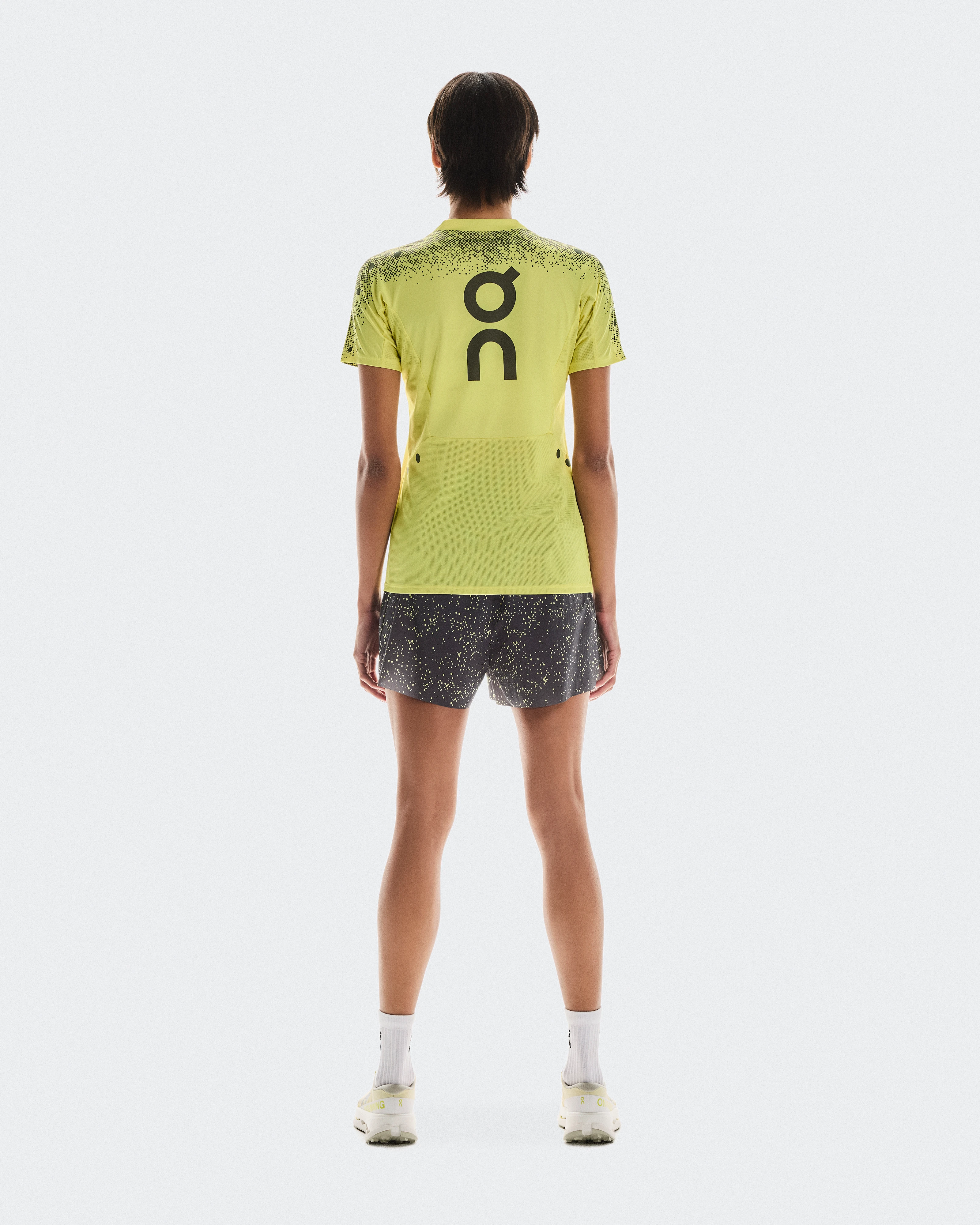 On Ultra-T Limelight & Grey Femme Hauts et t-shirts