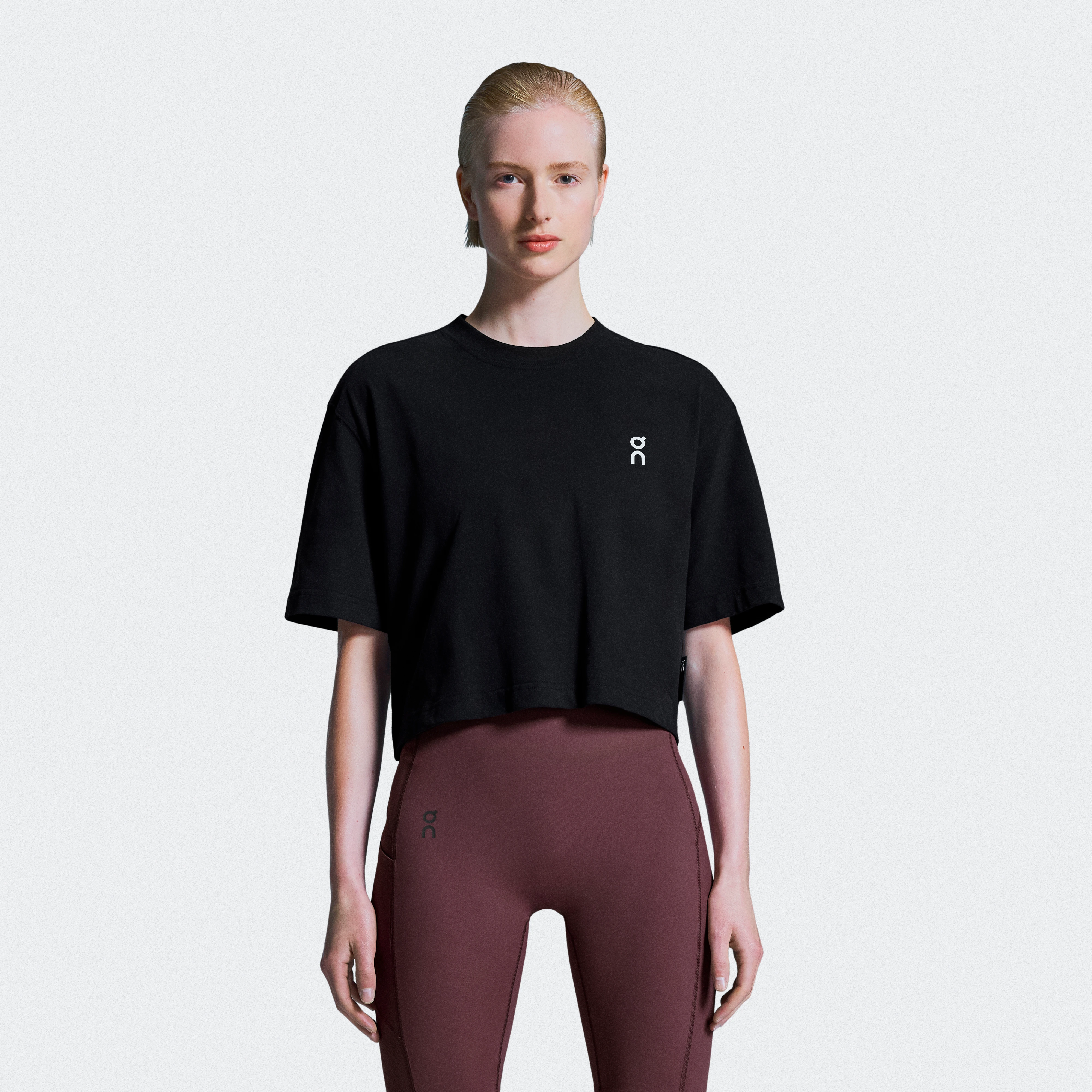 On Club Boxy-T Black Femme – Quotidien, récupération, voyage Hauts et t-shirts