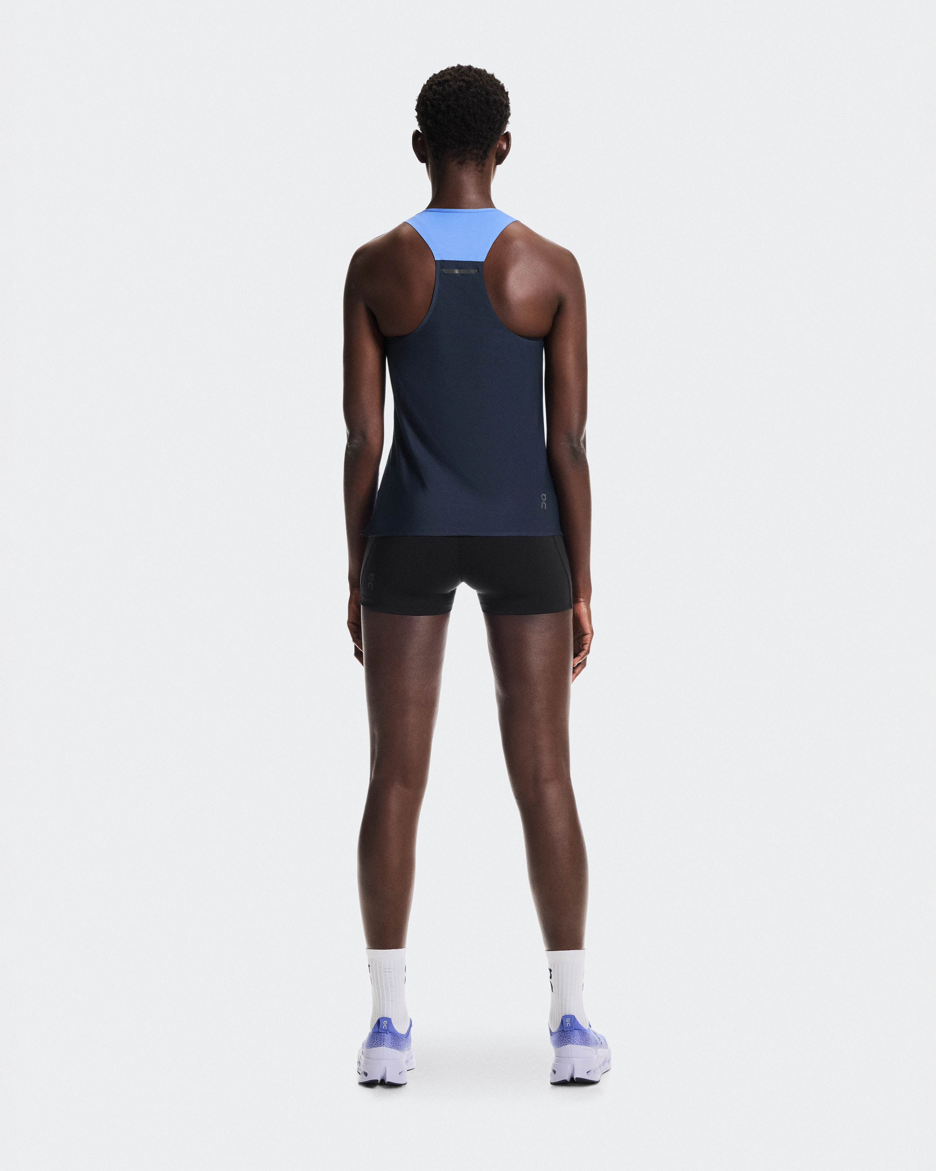 On Performance Tank Sailor & Navy Femme Hauts et t-shirts