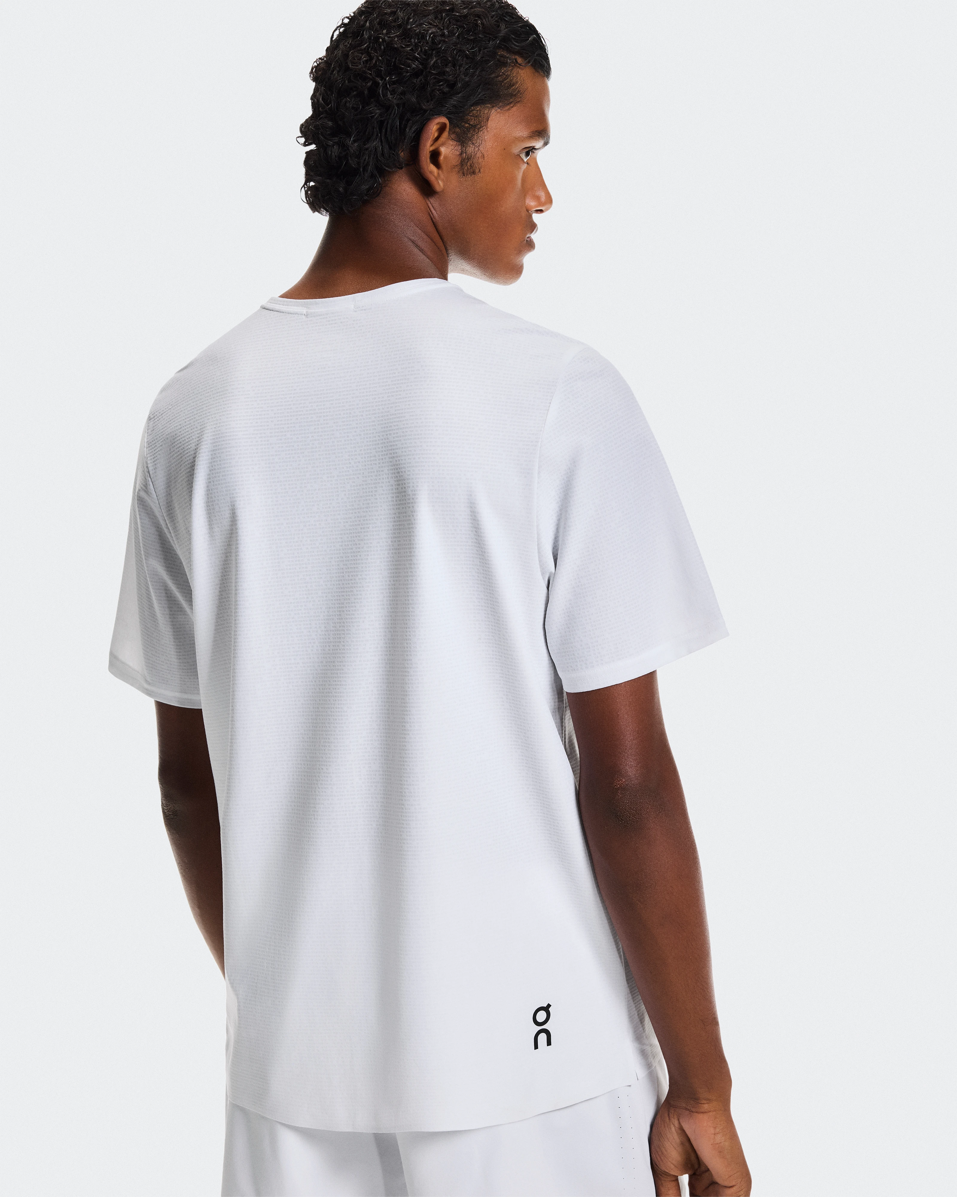 On Court-T White Homme Hauts et t-shirts