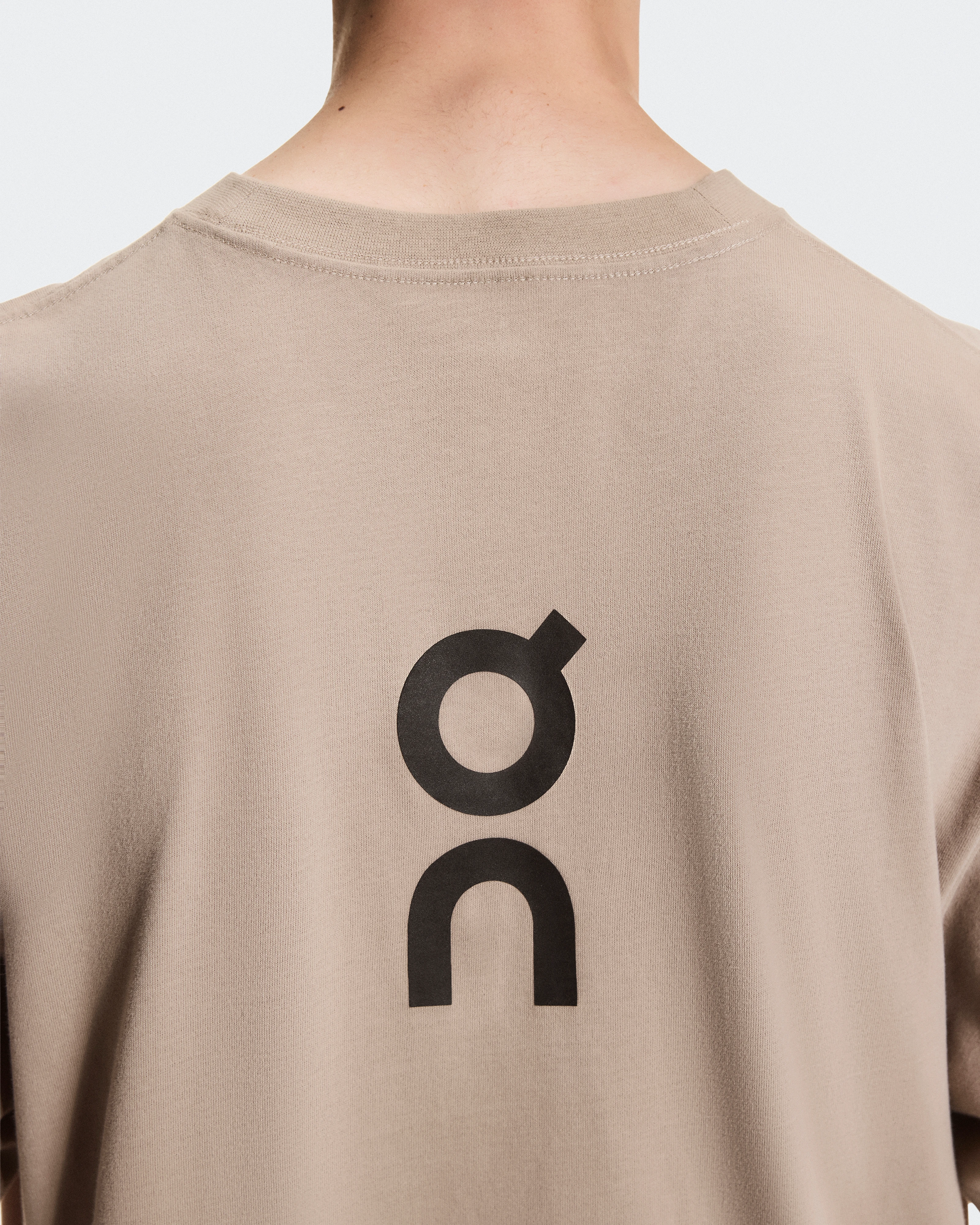 On Club-T Desert Homme Hauts et t-shirts