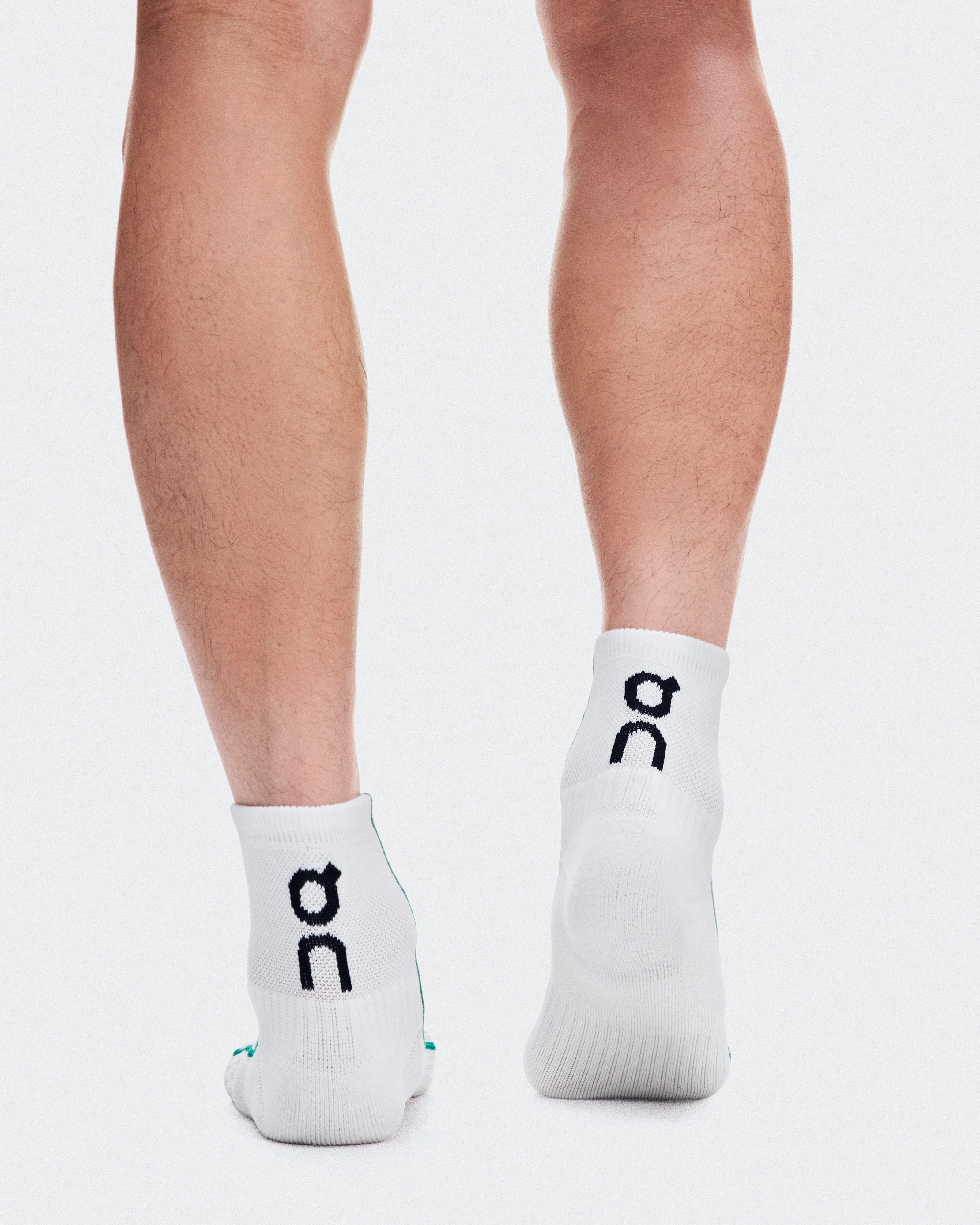 On Court Sock Mid White & Neem Unisexe Chaussettes