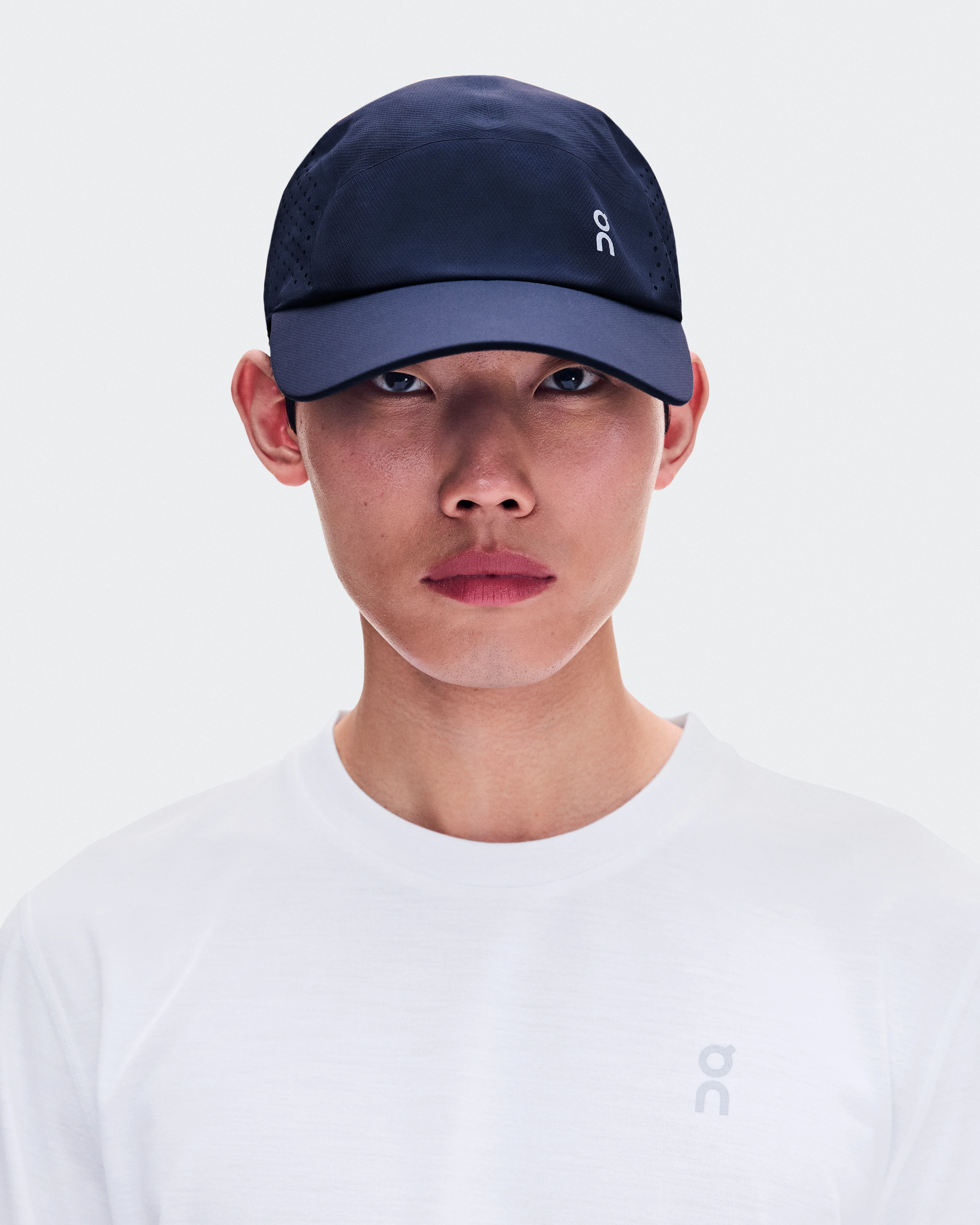 On Lightweight Cap Navy Unisexe Chapeaux