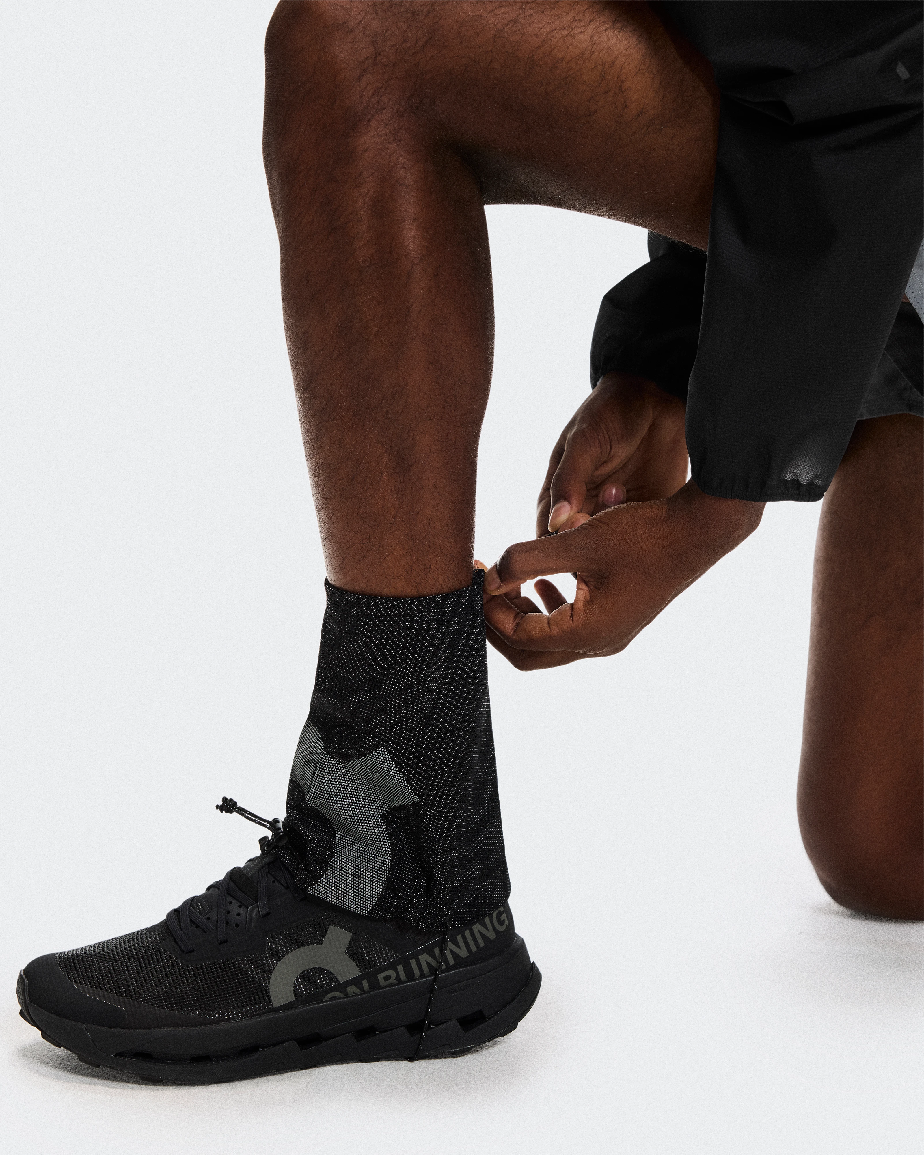 On Trail Shoe Gaiter Black Unisexe Guêtres