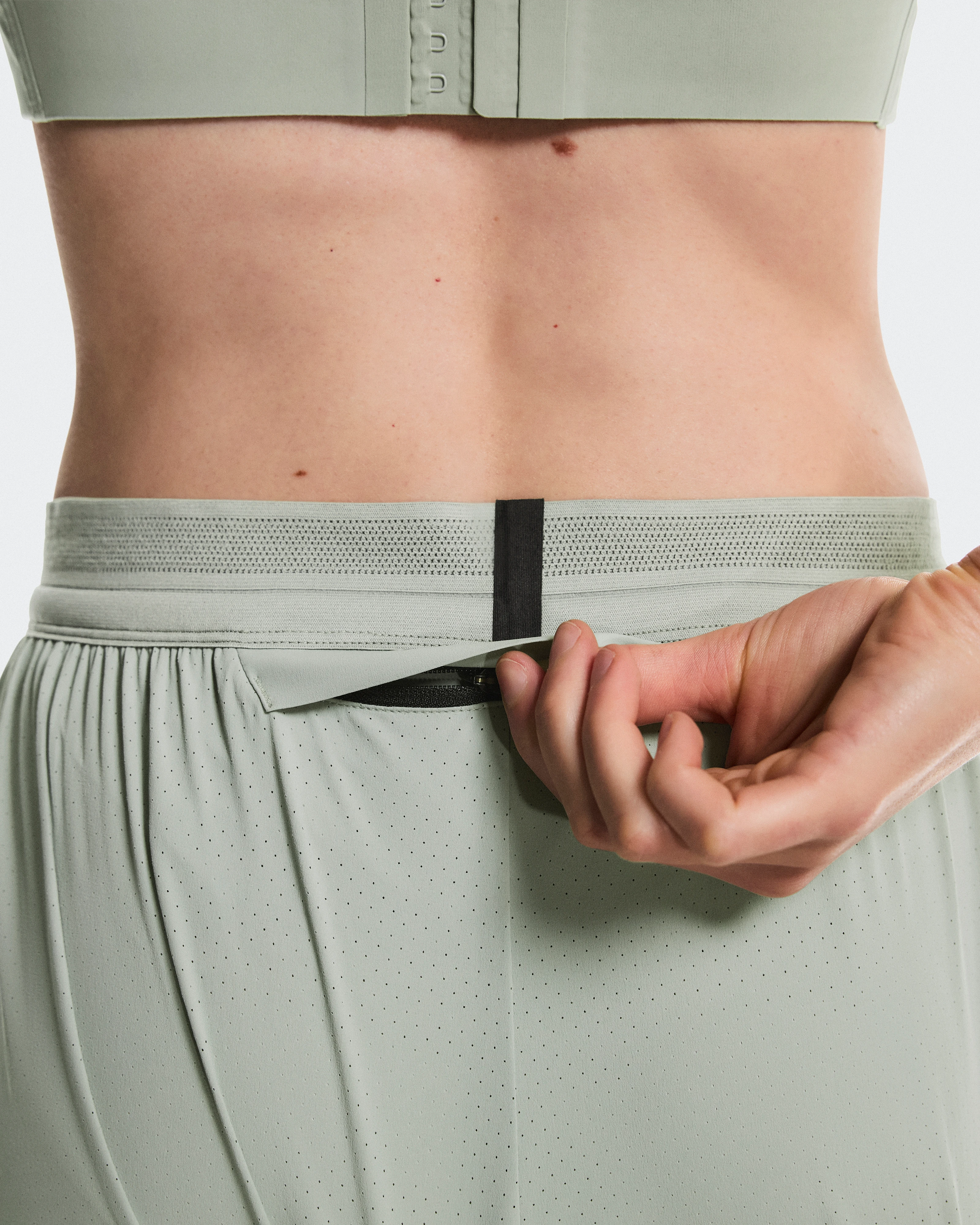 On 5" Performance Shorts Tin Femme Shorts