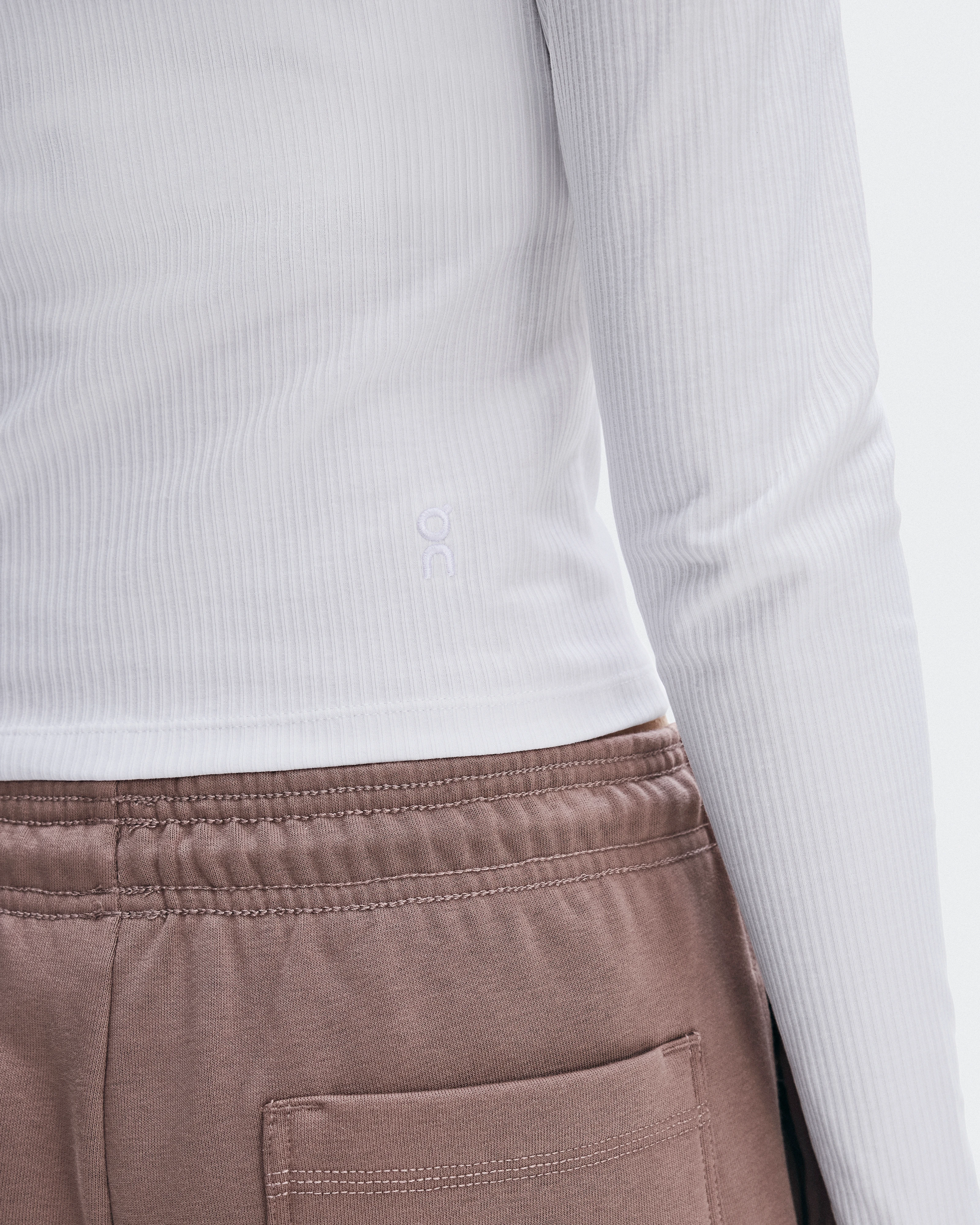 On All-Day Ribbed Long-T White Femme Hauts et t-shirts