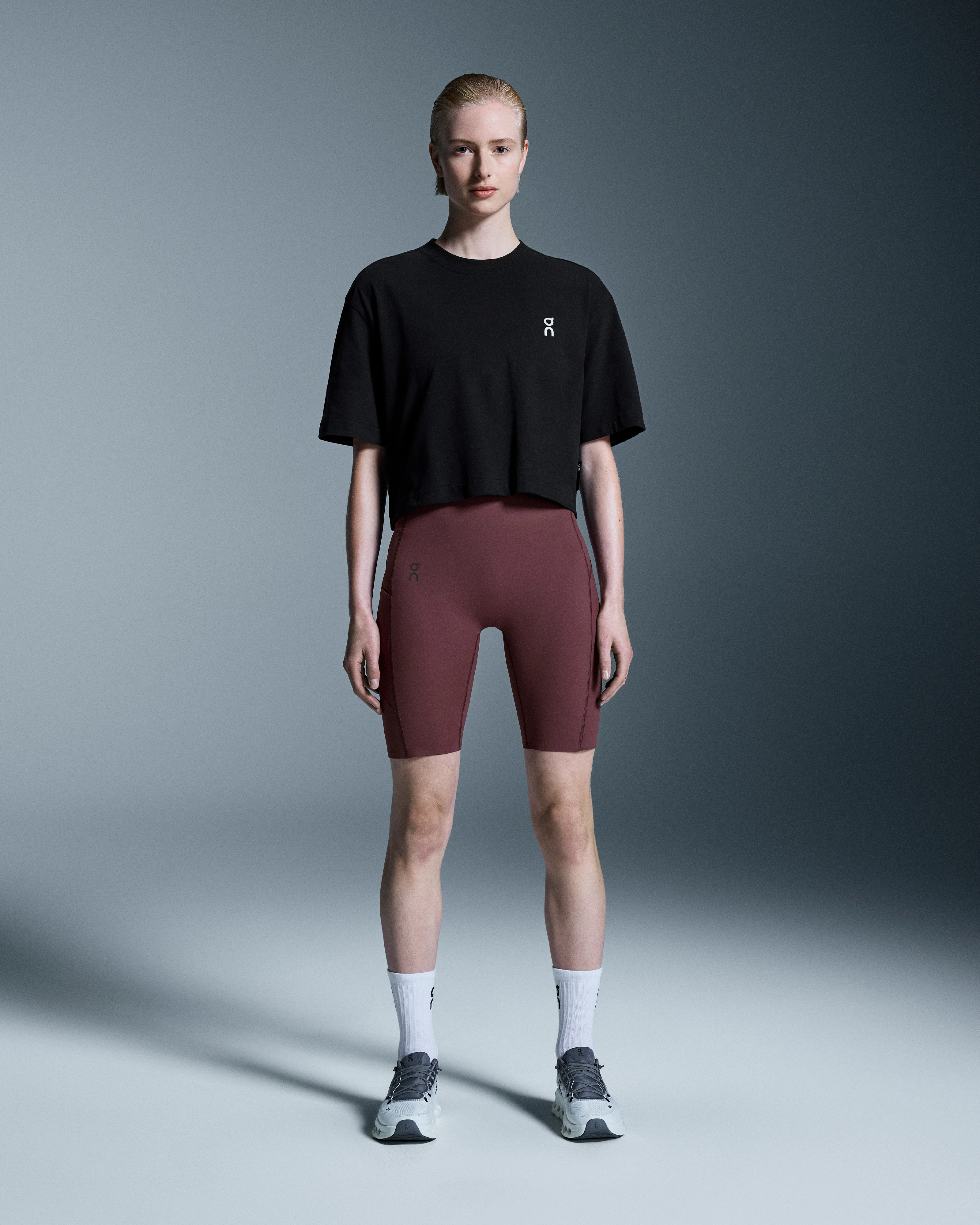 On Club Boxy-T Black Femme Hauts et t-shirts
