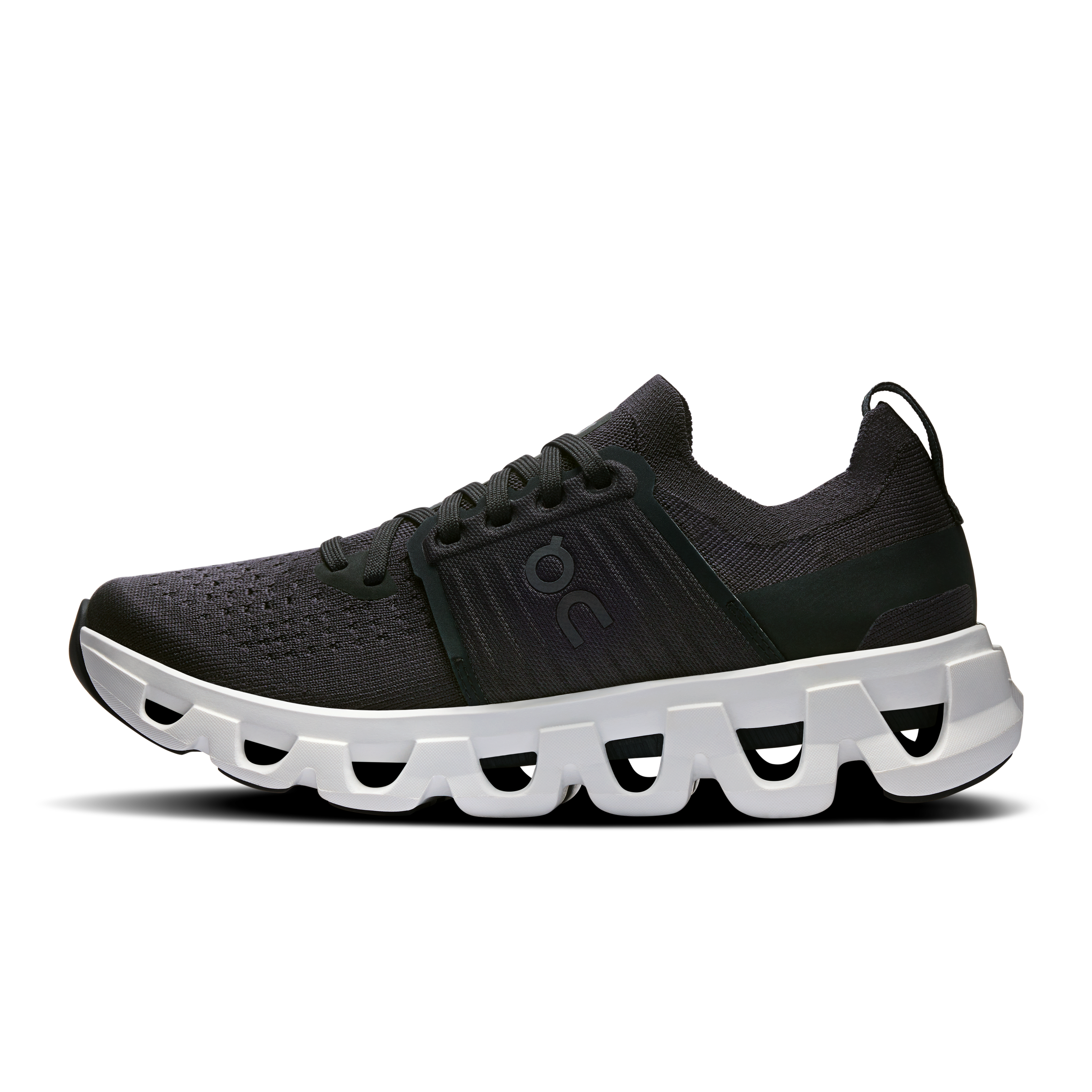 On Cloudswift 4 Black & White Femme Running sur route Chaussures