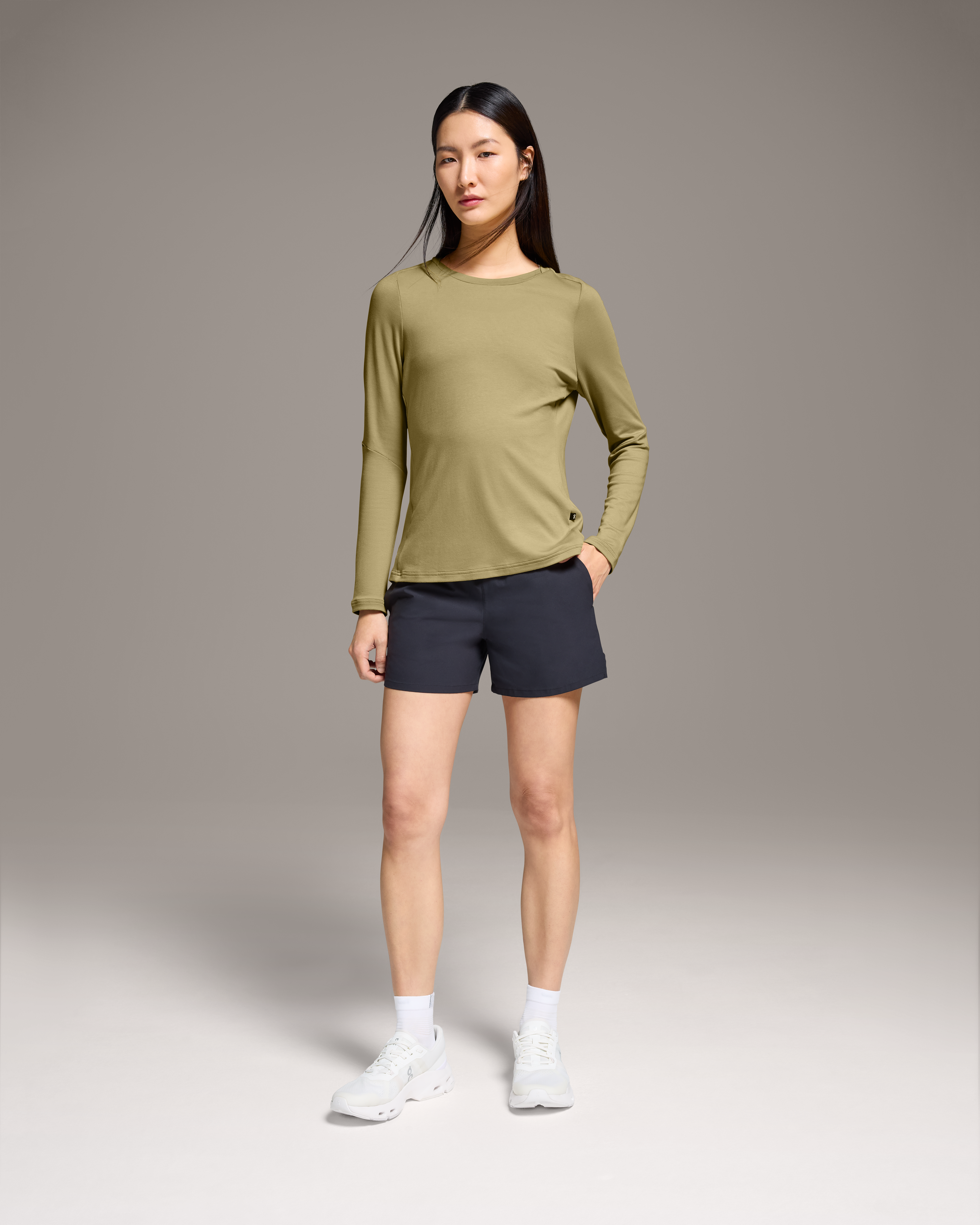 On Focus Long-T Safari Femme Hauts et t-shirts