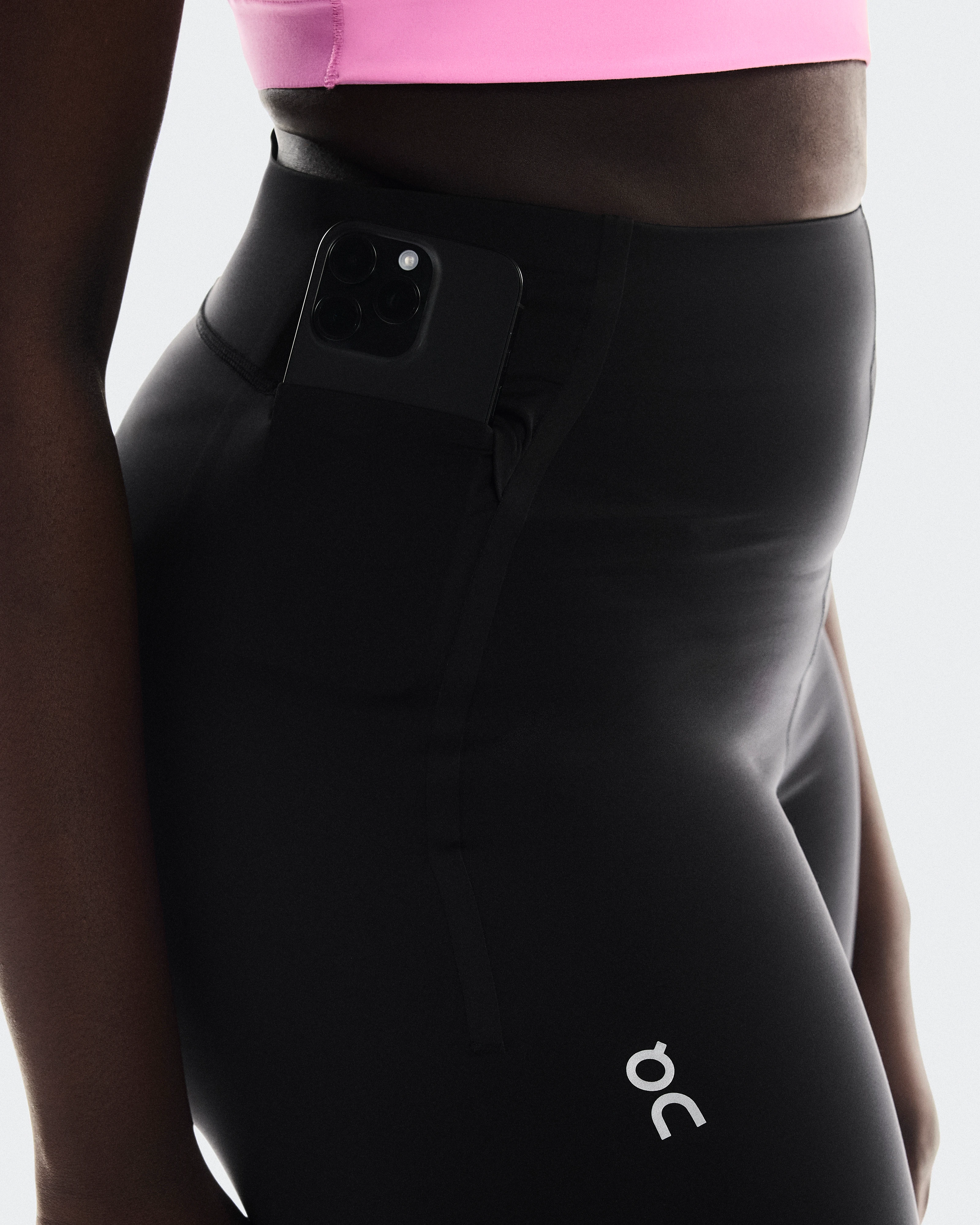 On Train Tights Short Black Femme Leggings