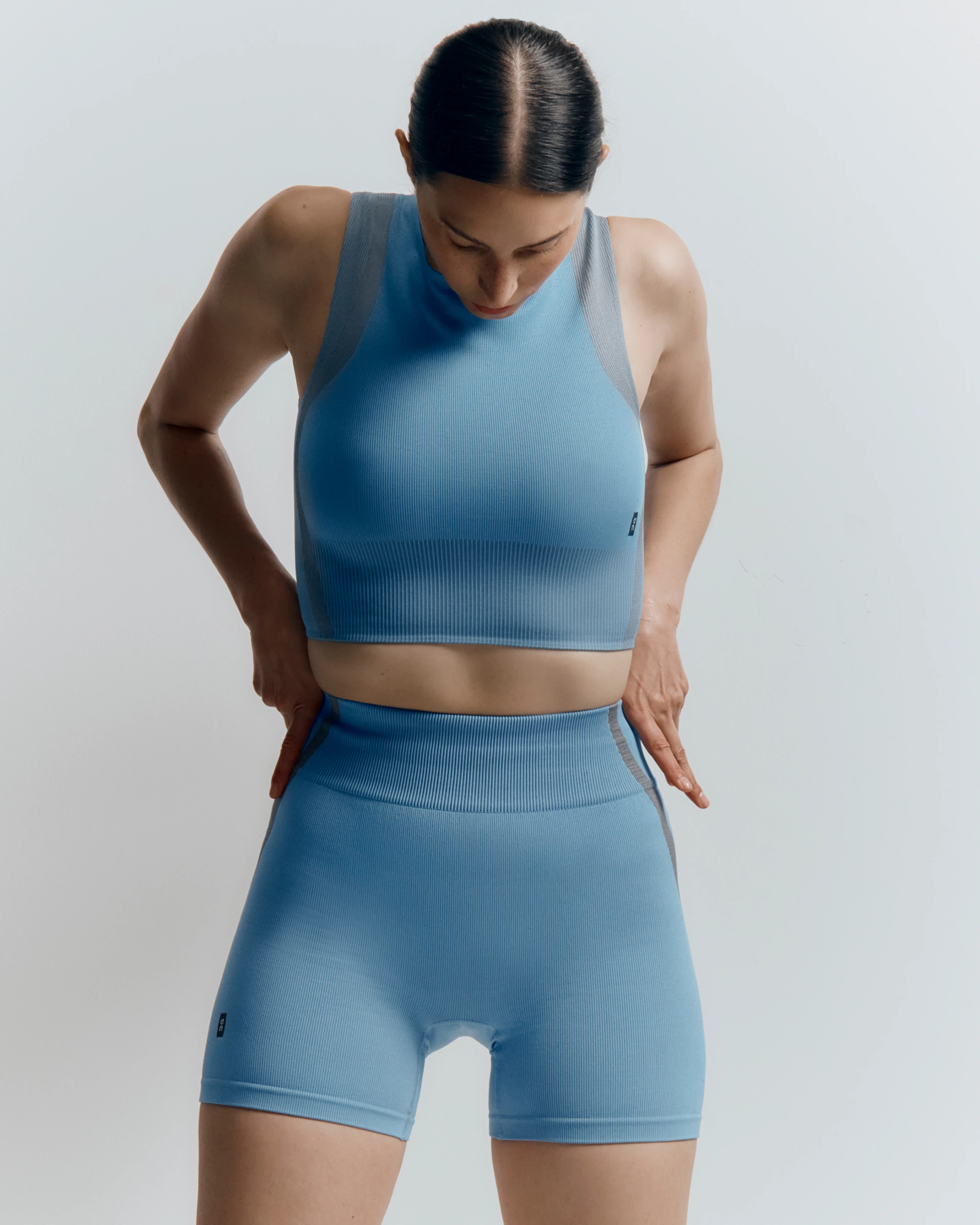 On Studio Knit Crop Niagara & Rock Femme Hauts et t-shirts