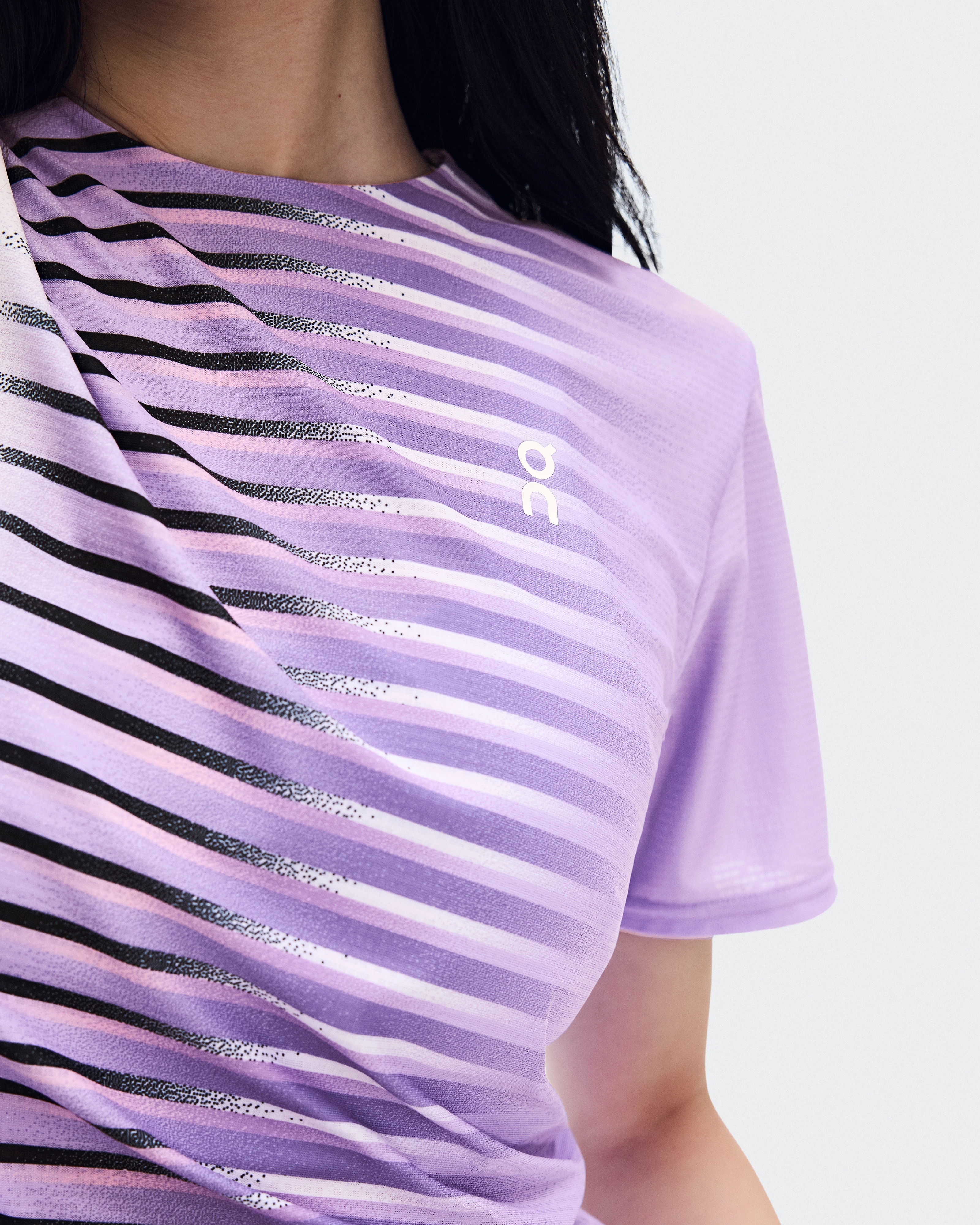 On Court-T Edge Bloom & White Femme Hauts et t-shirts