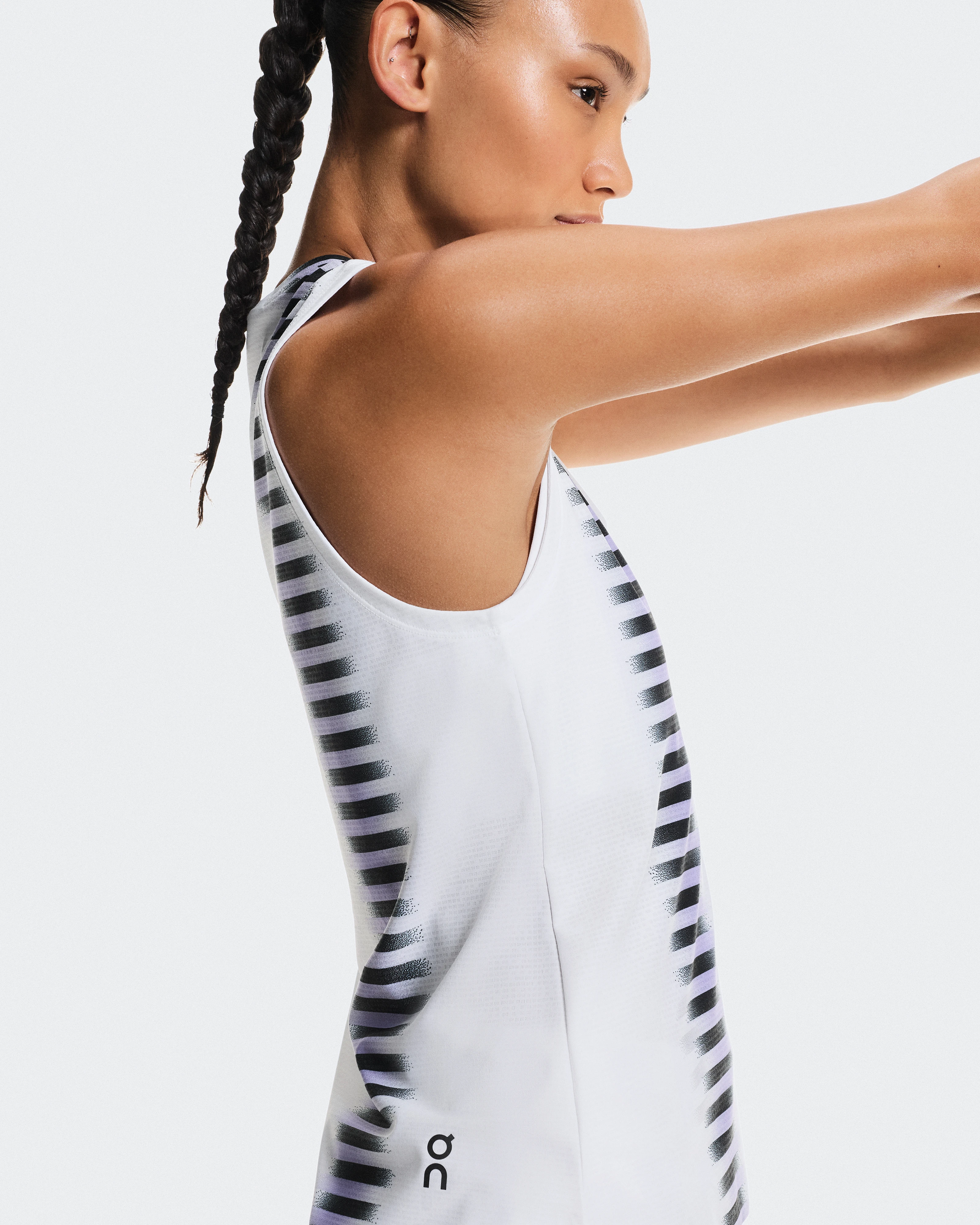 On Court Tank Edge White & Black Femme Hauts et t-shirts