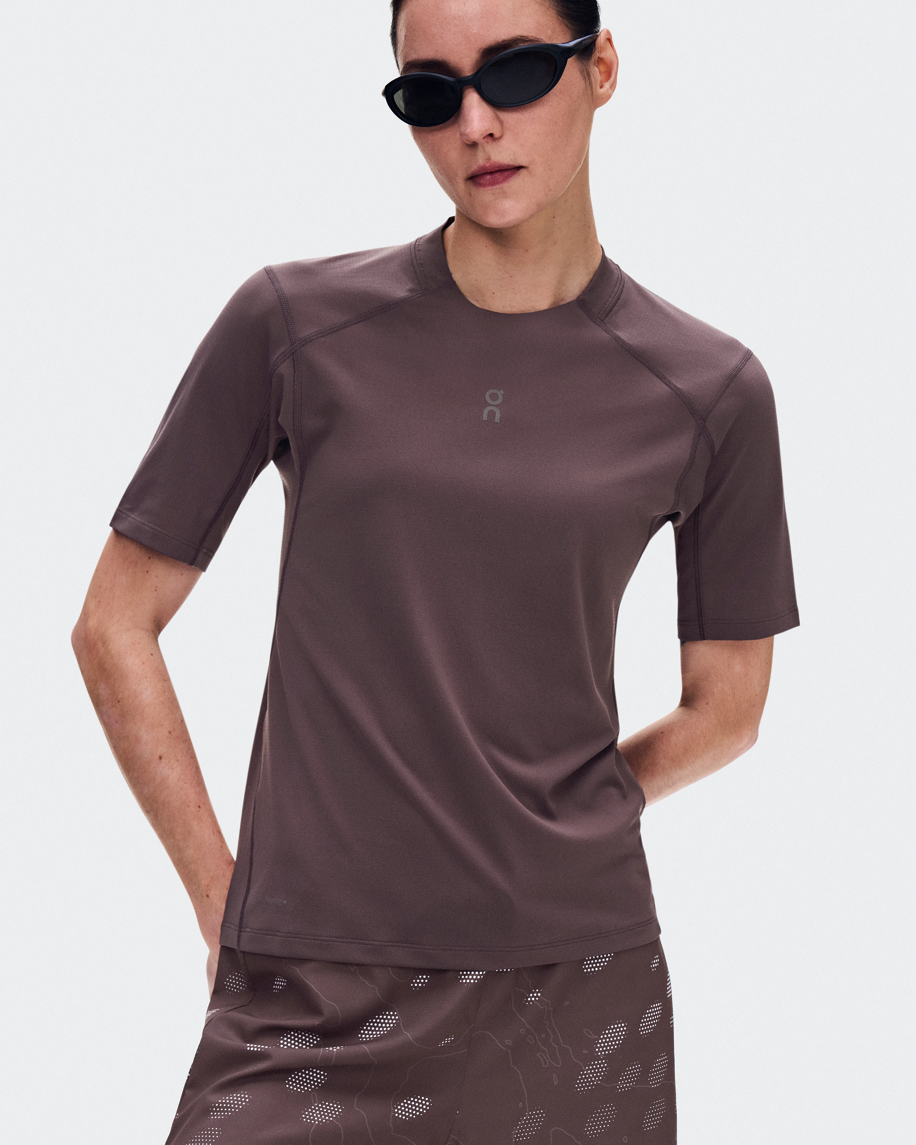 On Trail-T Solar Mulberry Femme Running de trail