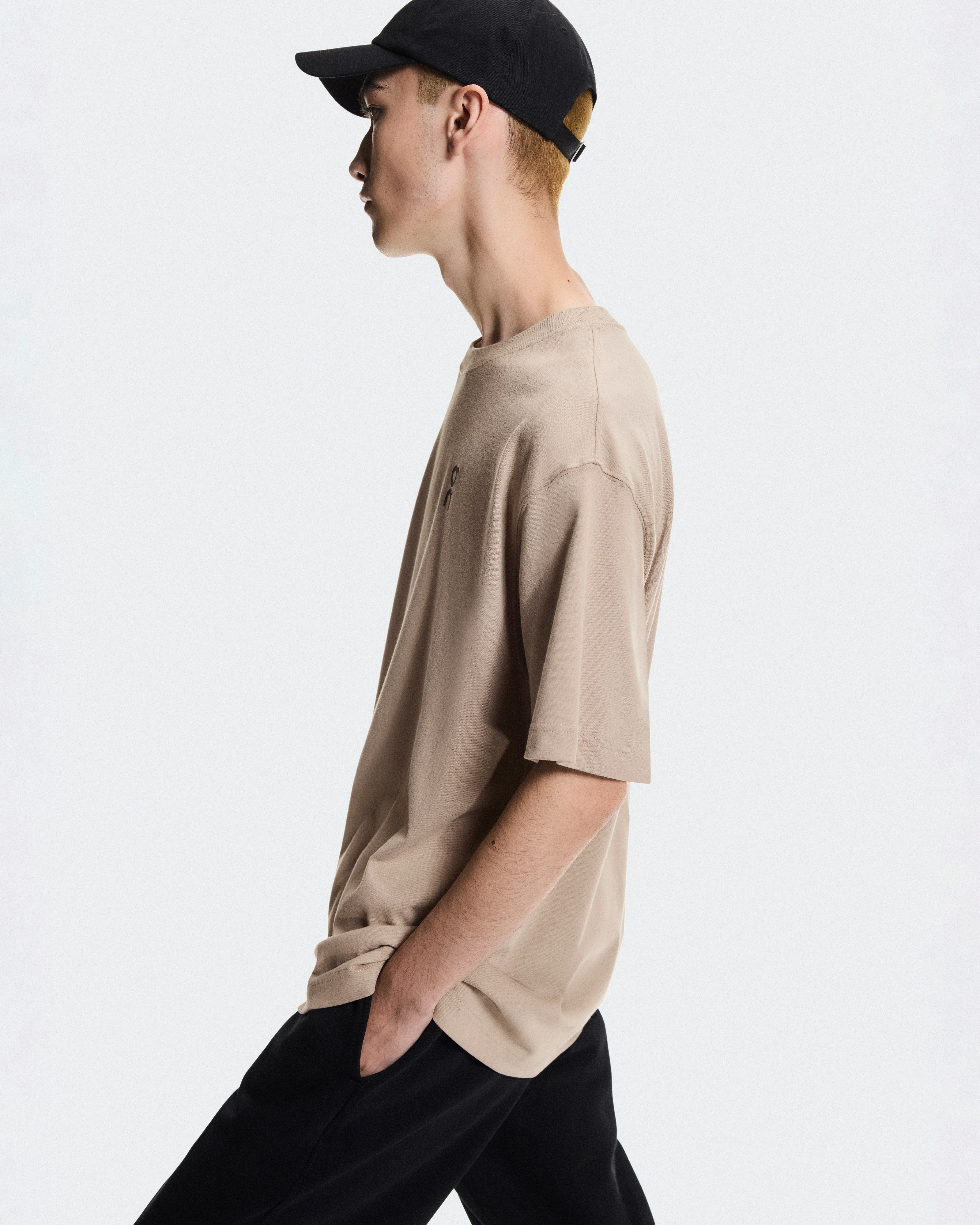 On Club-T Desert Homme Hauts et t-shirts