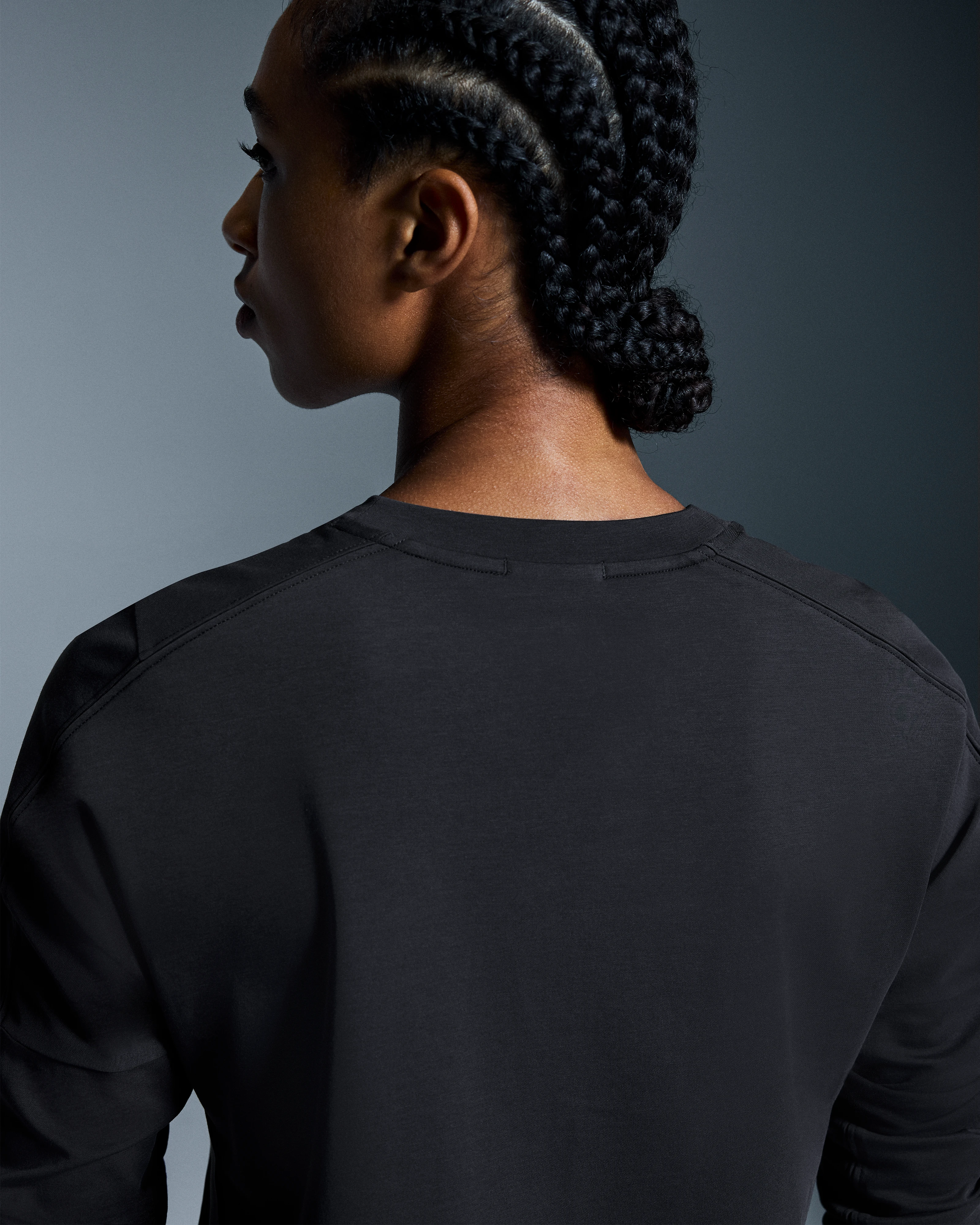 On Focus Long-T Black Femme Hauts et t-shirts