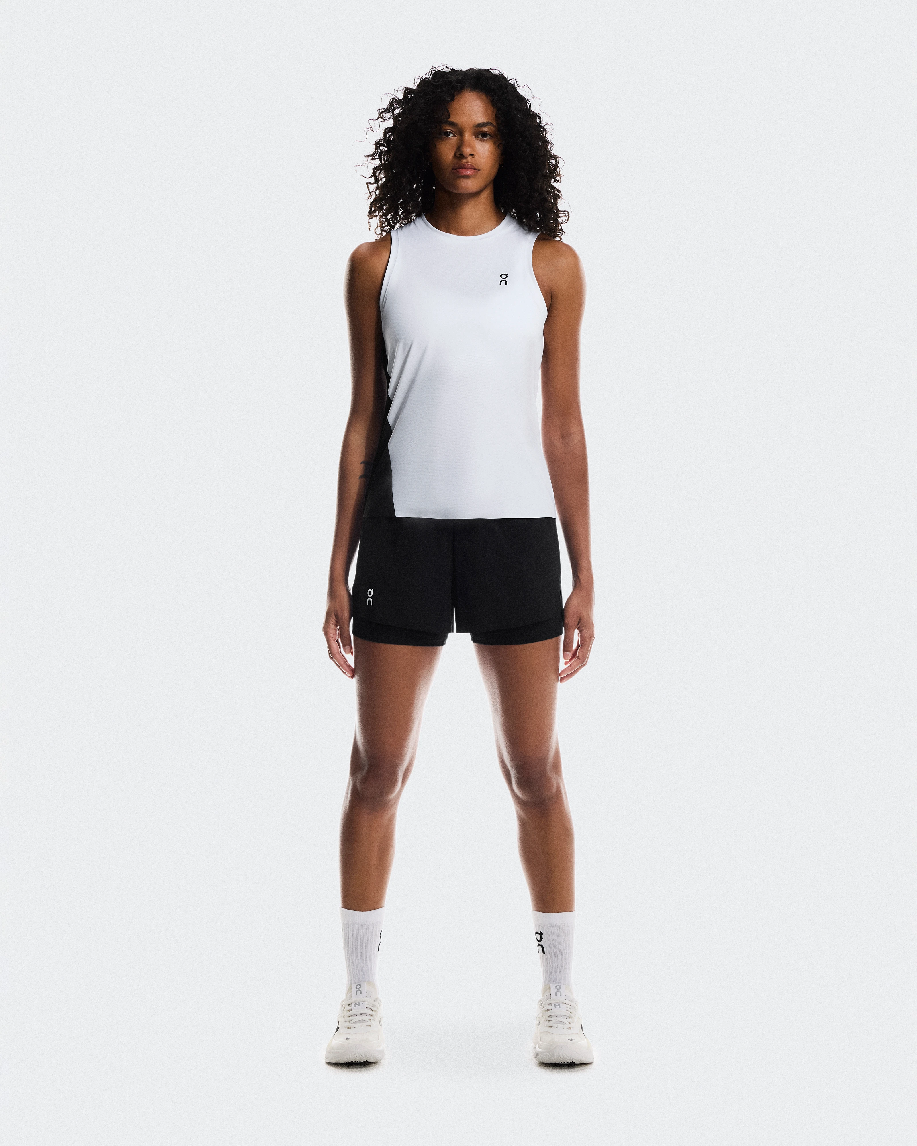 On Court Tank White & Black Femme Hauts et t-shirts