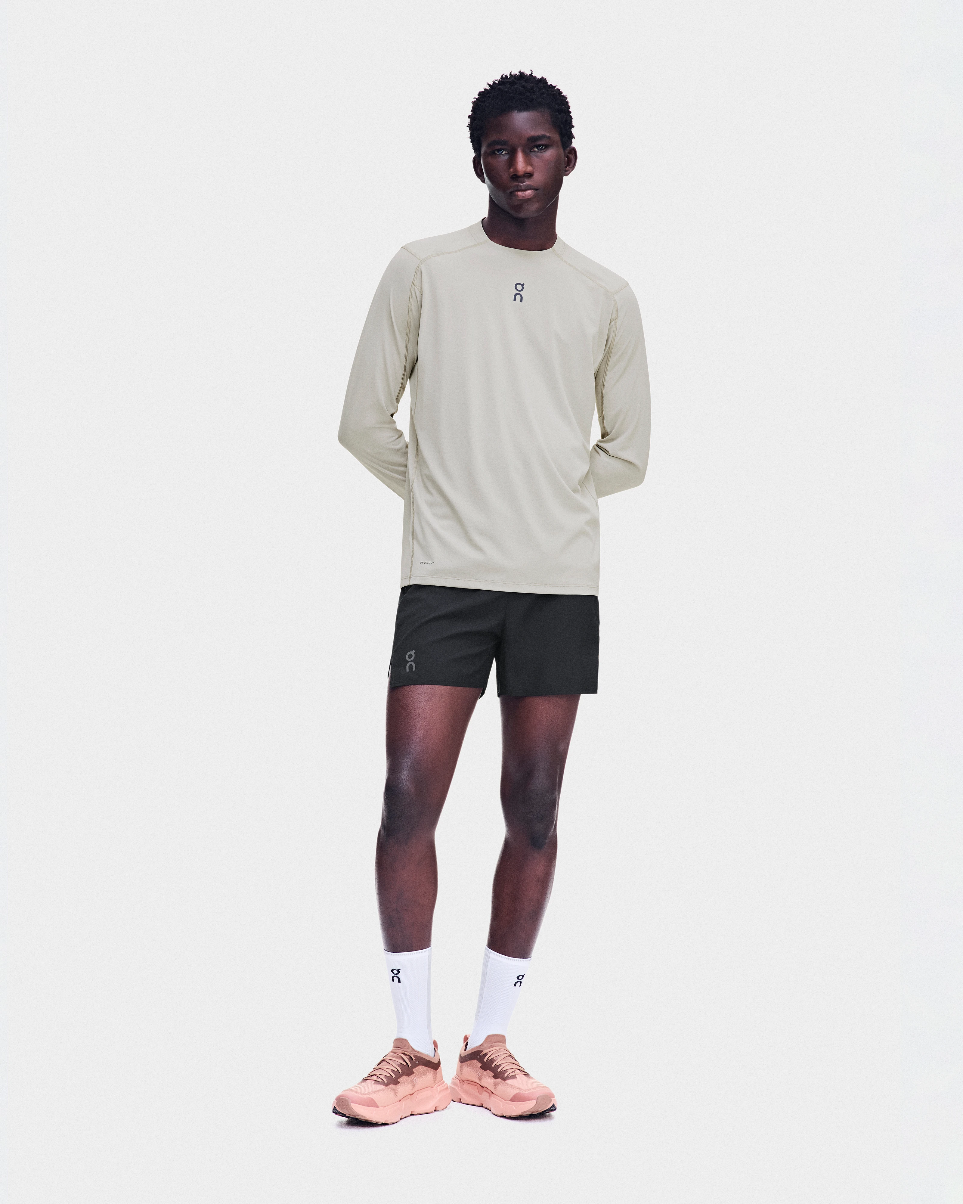 On Trail Long-T Solar Brume Homme Hauts et t-shirts