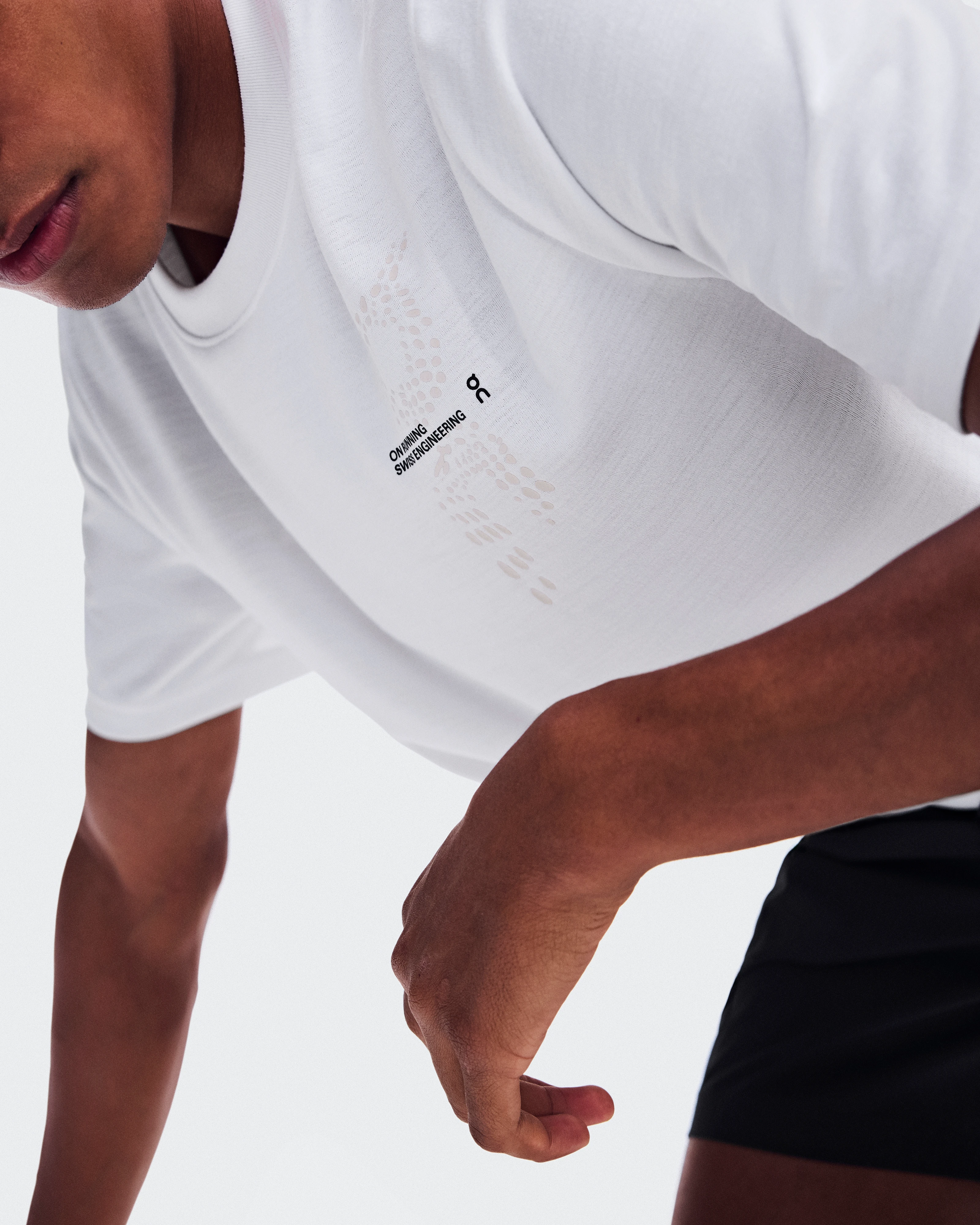 On On Run-T White Homme Hauts et t-shirts
