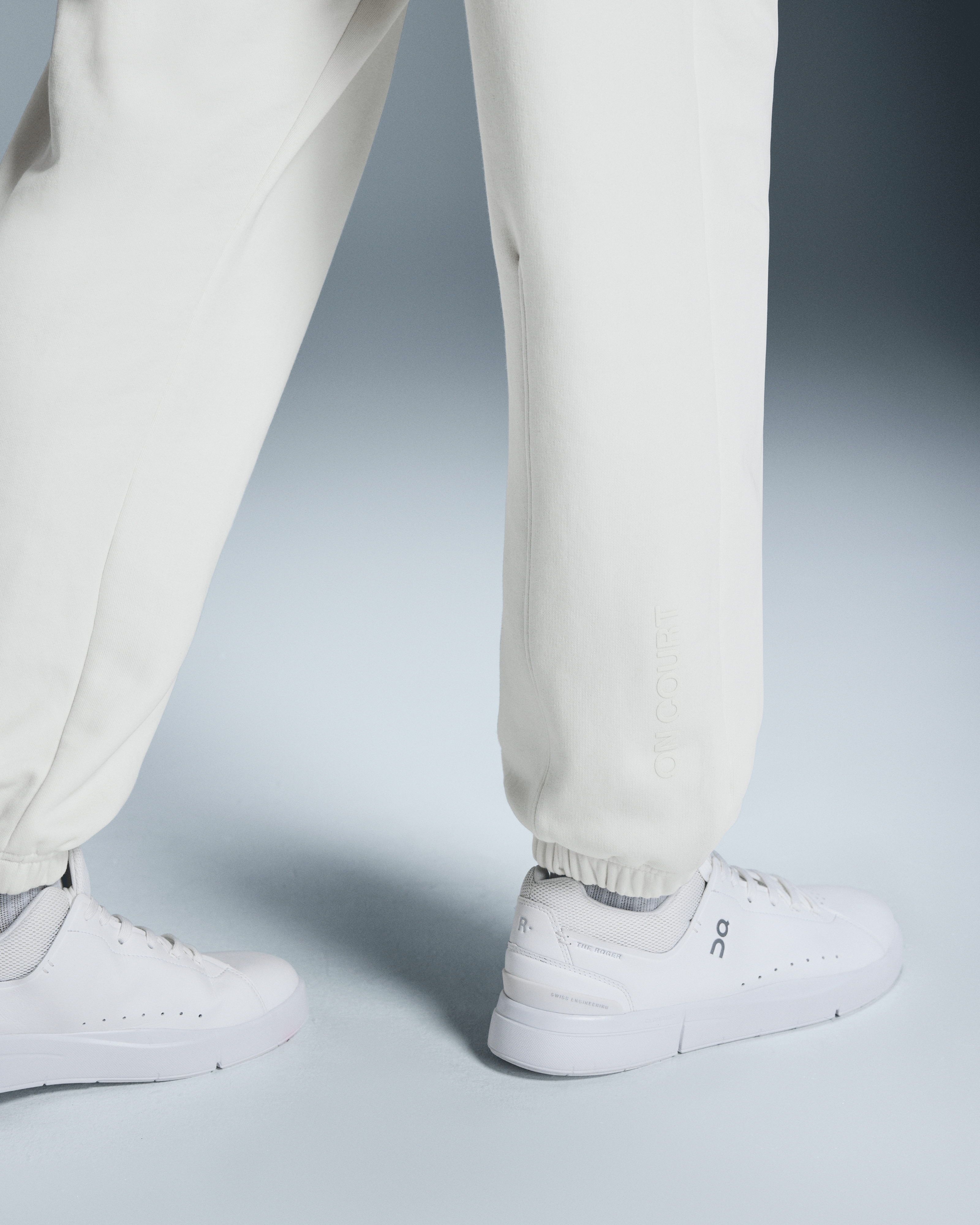 On Open Club Pants White Homme Pantalons