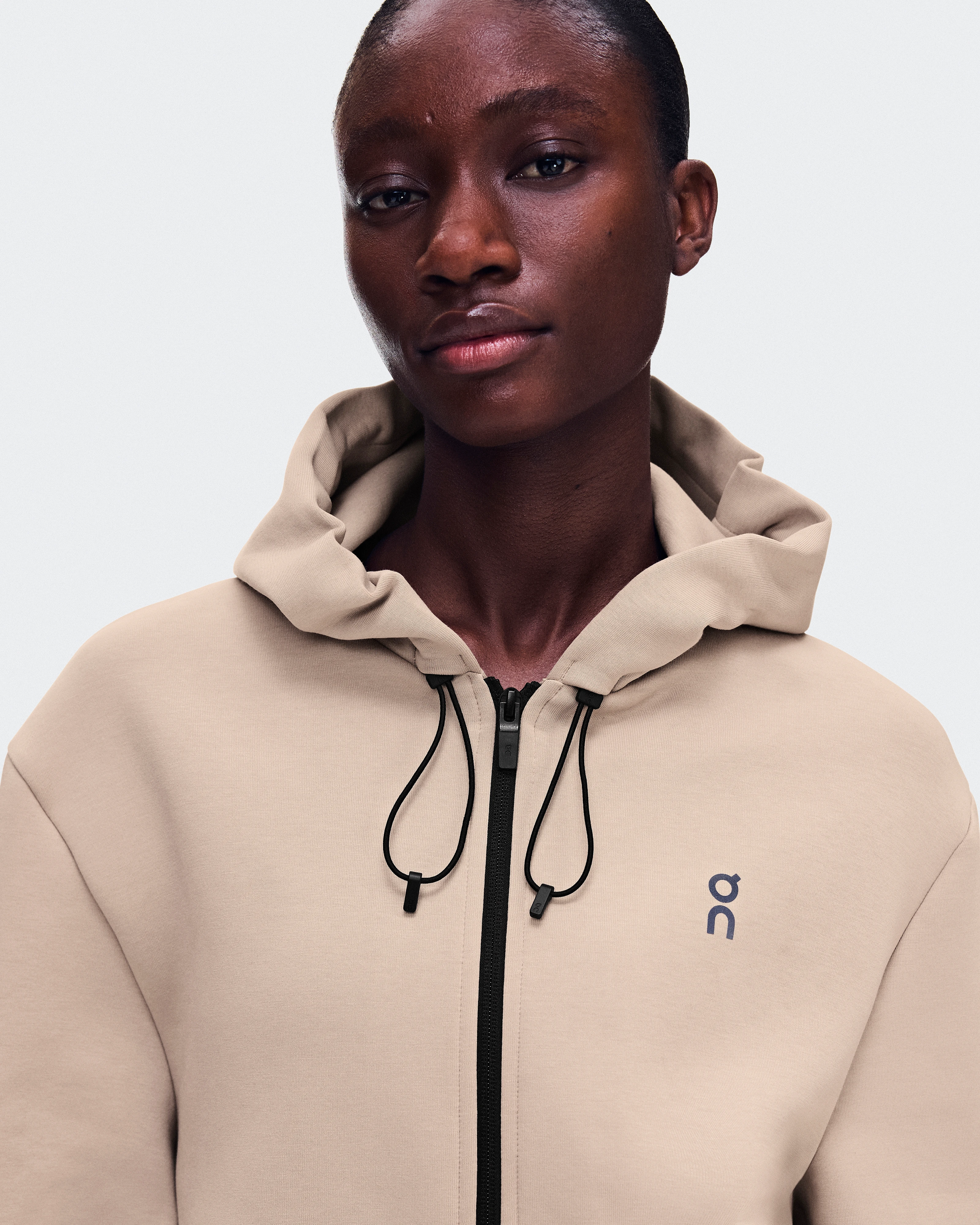 On Focus Tech Zip Hoodie Desert Femme Sweats à capuche et sweats