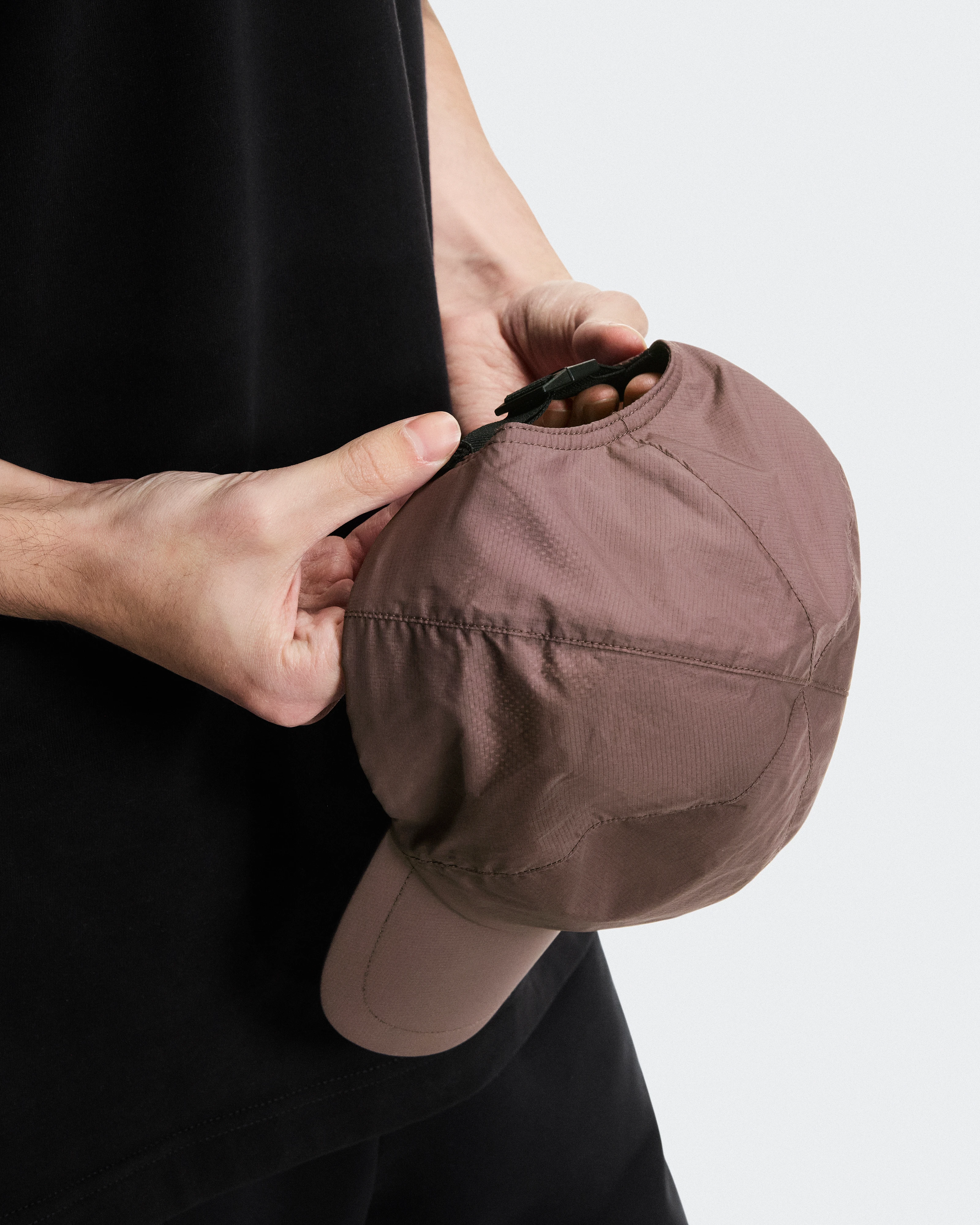 On On Cap Grape Unisexe Chapeaux