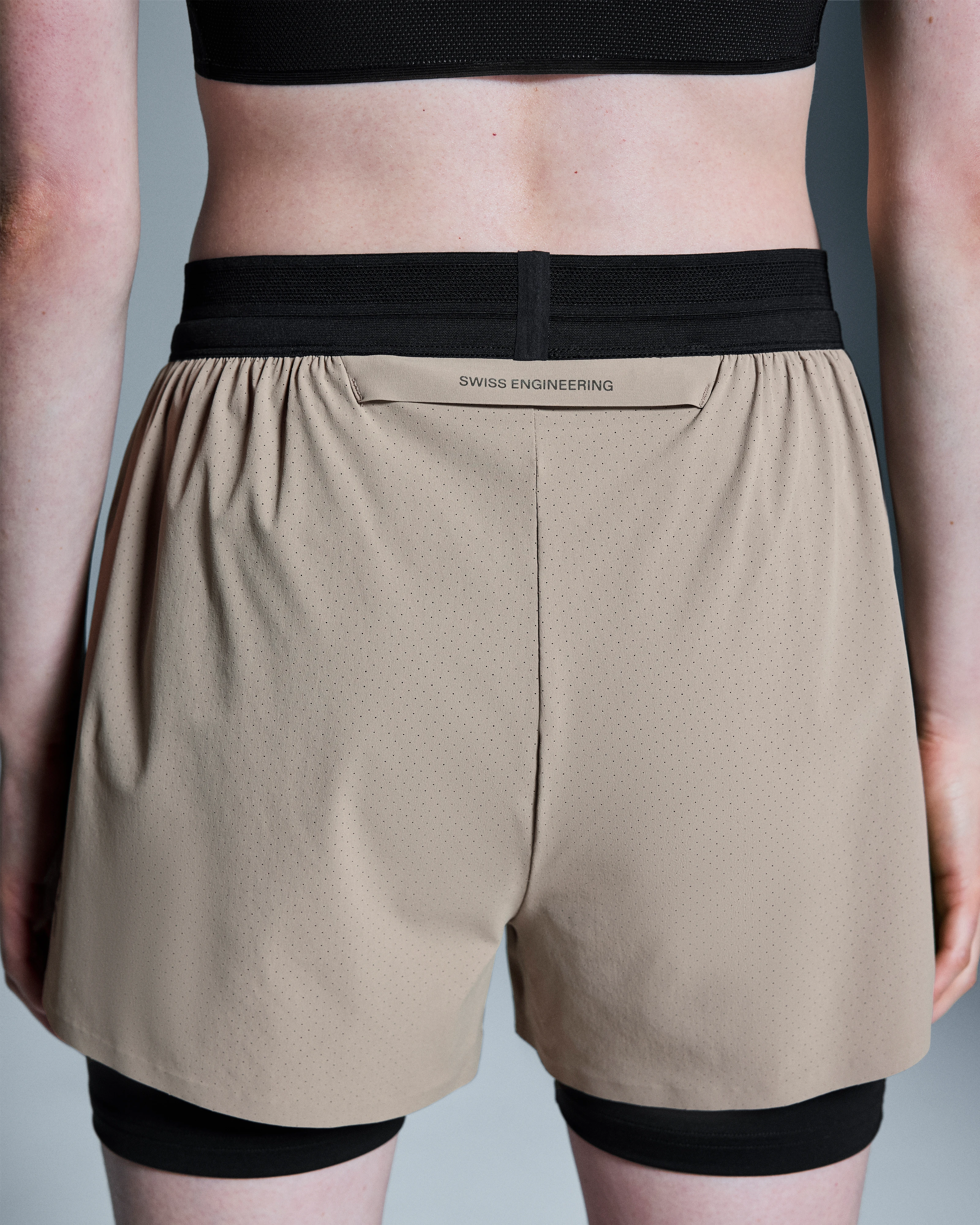 On 3" Performance 2/1 Shorts Cinder & Black Femme Shorts