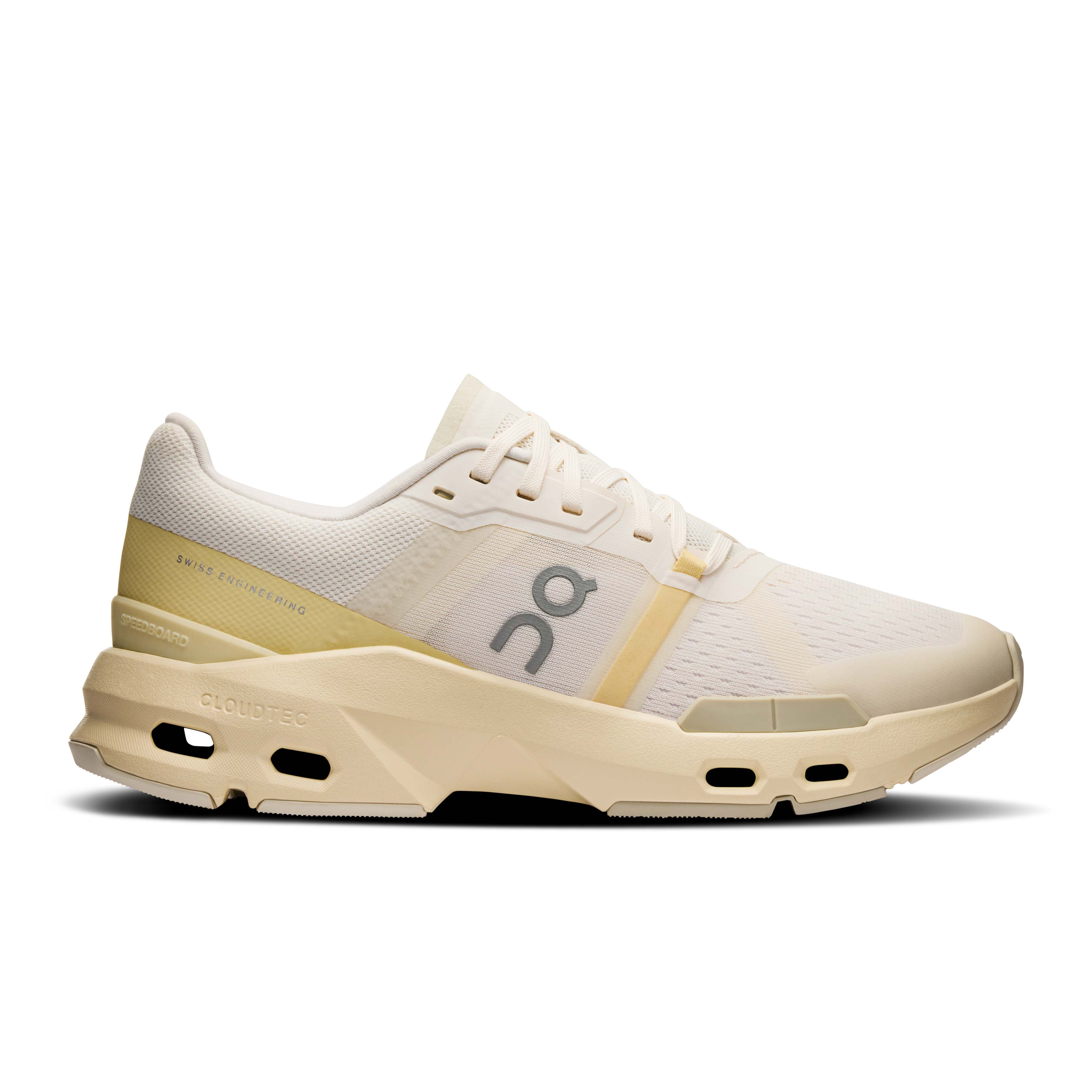 On Cloudpulse Ivory & Tumeric Femme training_shoes Chaussures