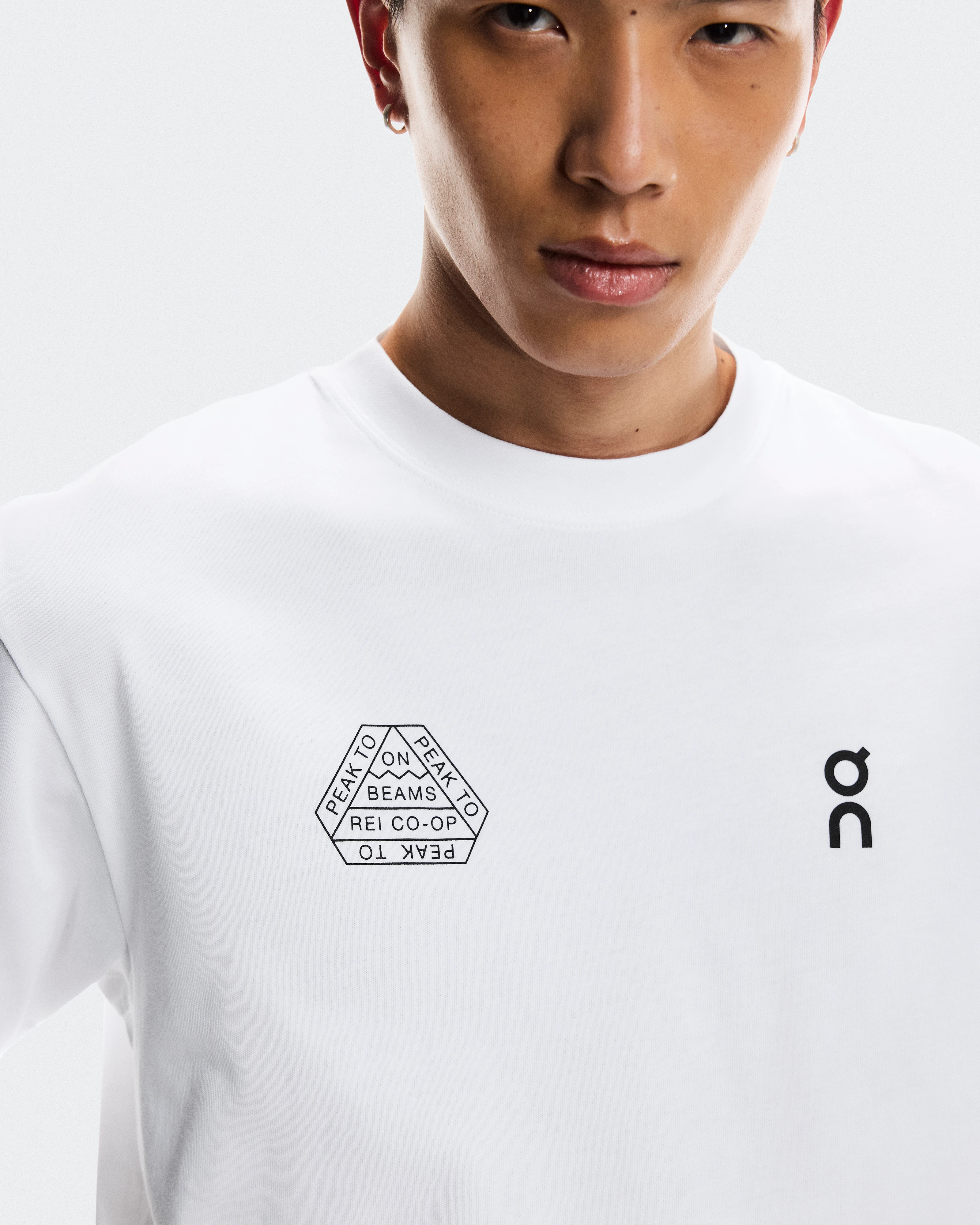 On Studio-T BEAMS REI White Unisexe Hauts et t-shirts