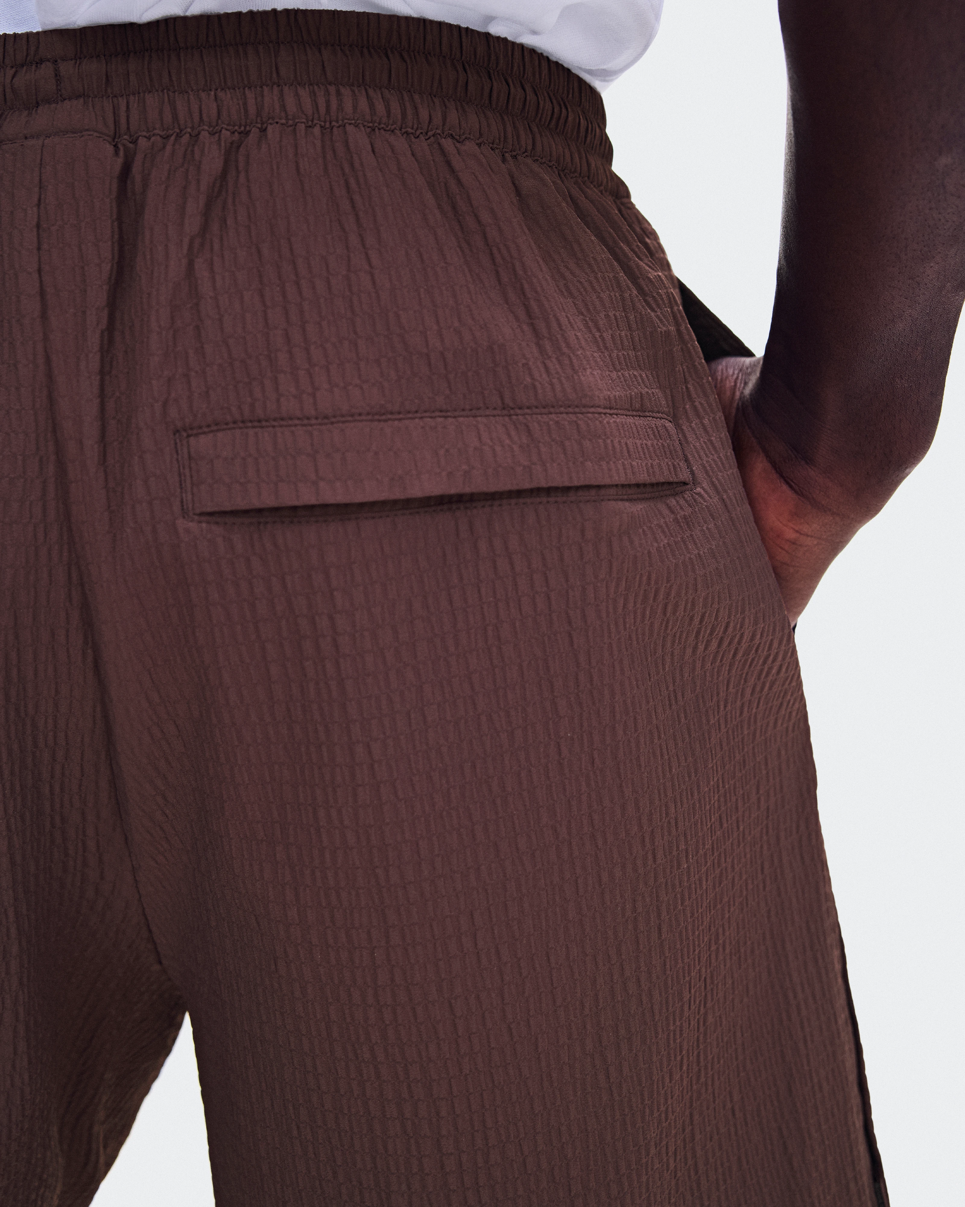 On Courtside Shorts Eaze Mulberry Homme Shorts