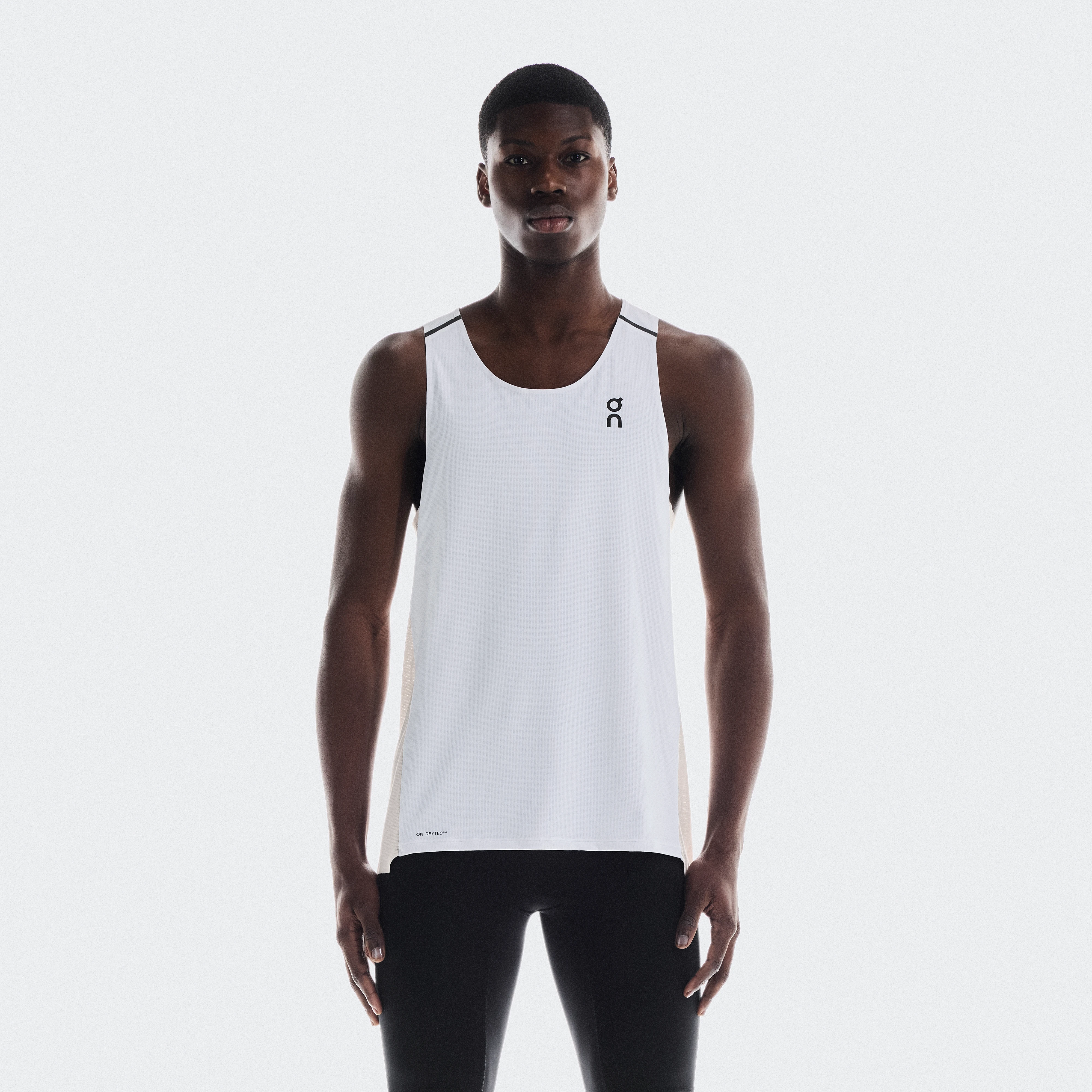 On Performance Tank White & Silver Homme – Running sur route, training par temps chaud Hauts et t-shirts