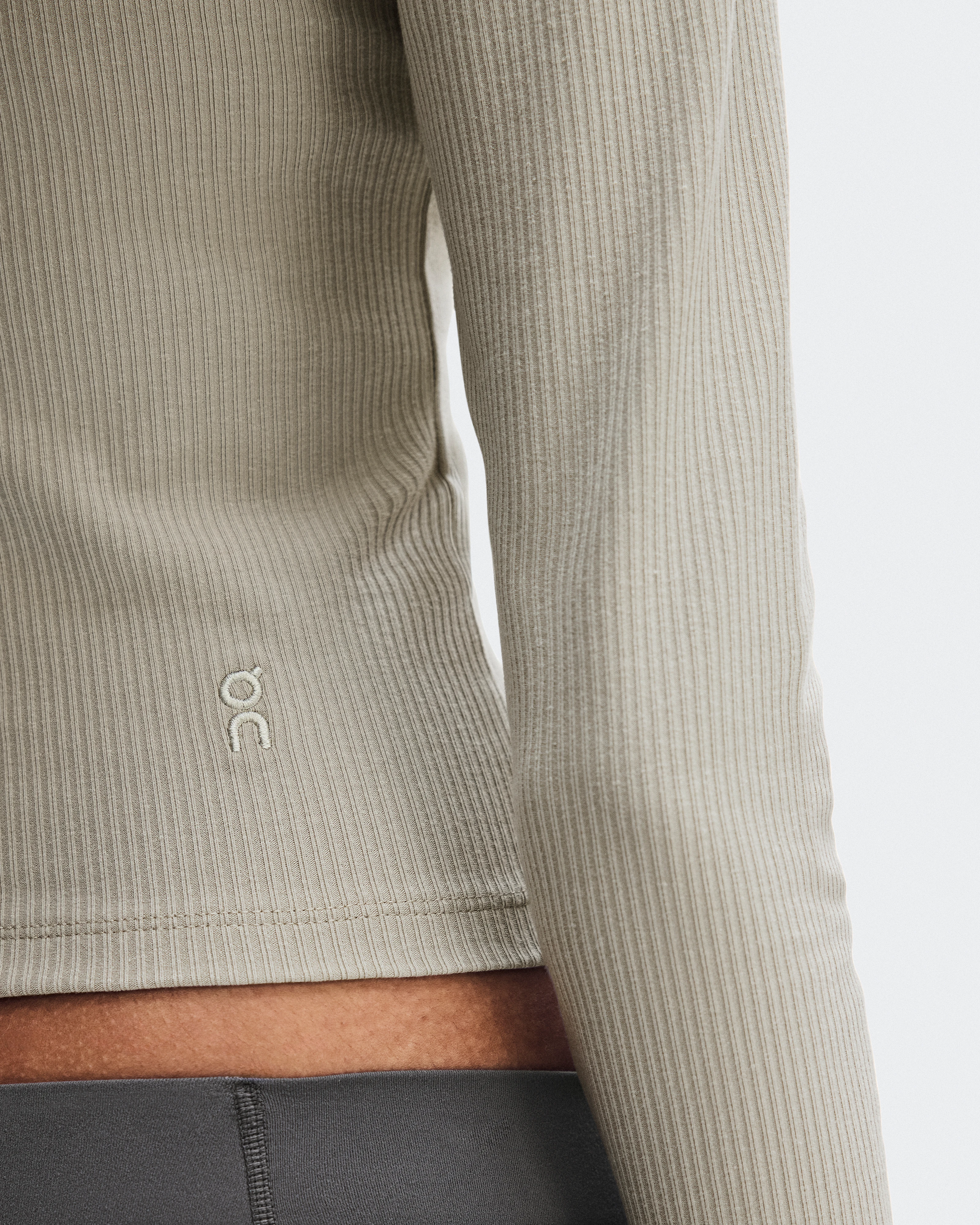 On All-Day Ribbed Long-T Brume Femme Hauts et t-shirts