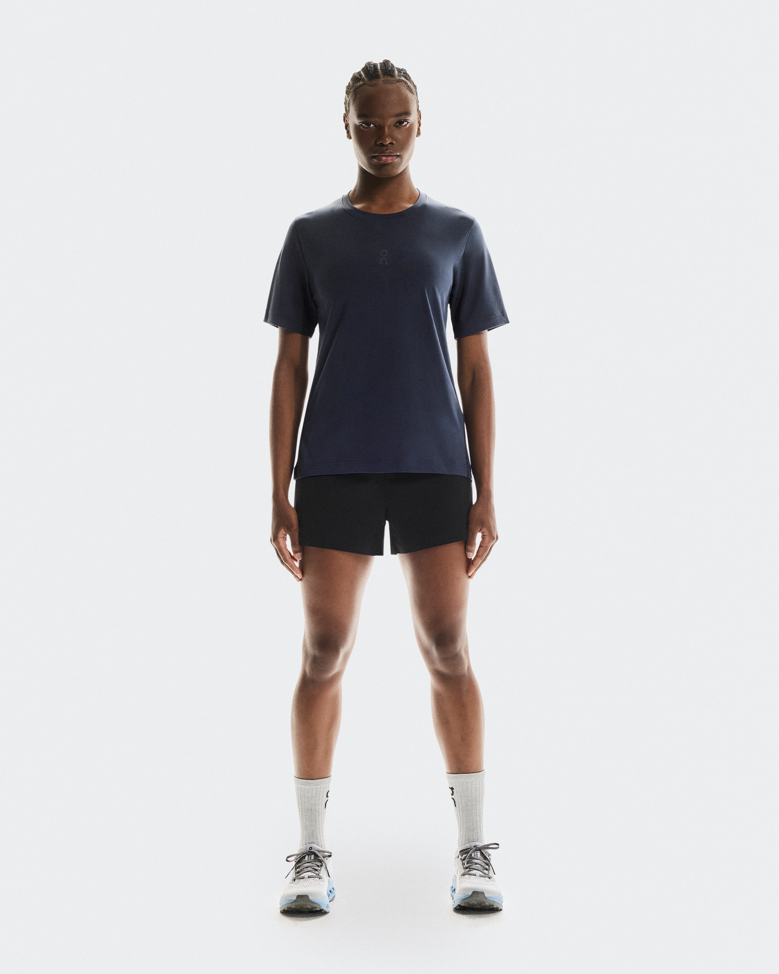 On Trail-T Navy Femme Hauts et t-shirts