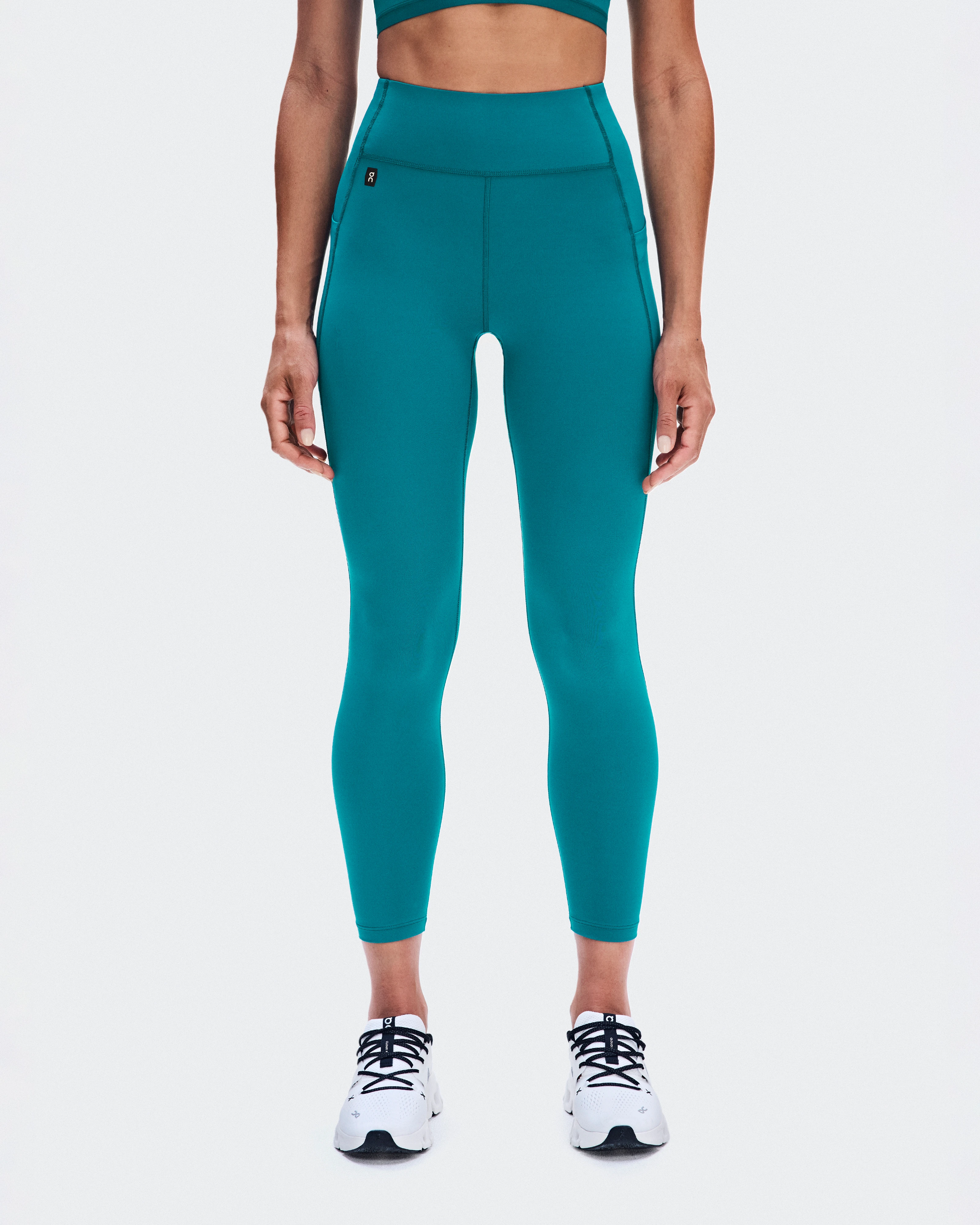 On Train Tights 7/8 Abyss Femme Leggings