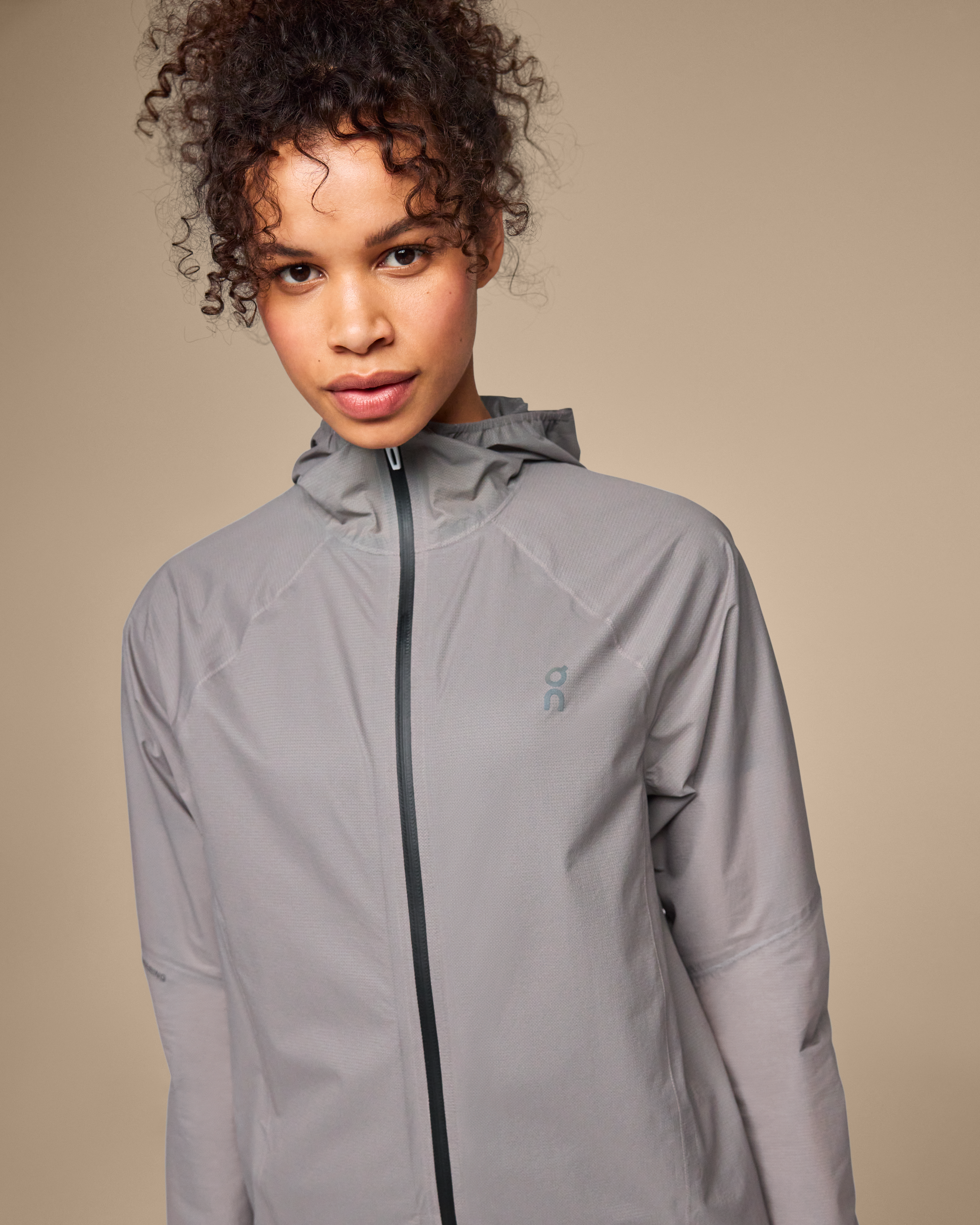 On Ultra Jacket Zinc Femme Vestes