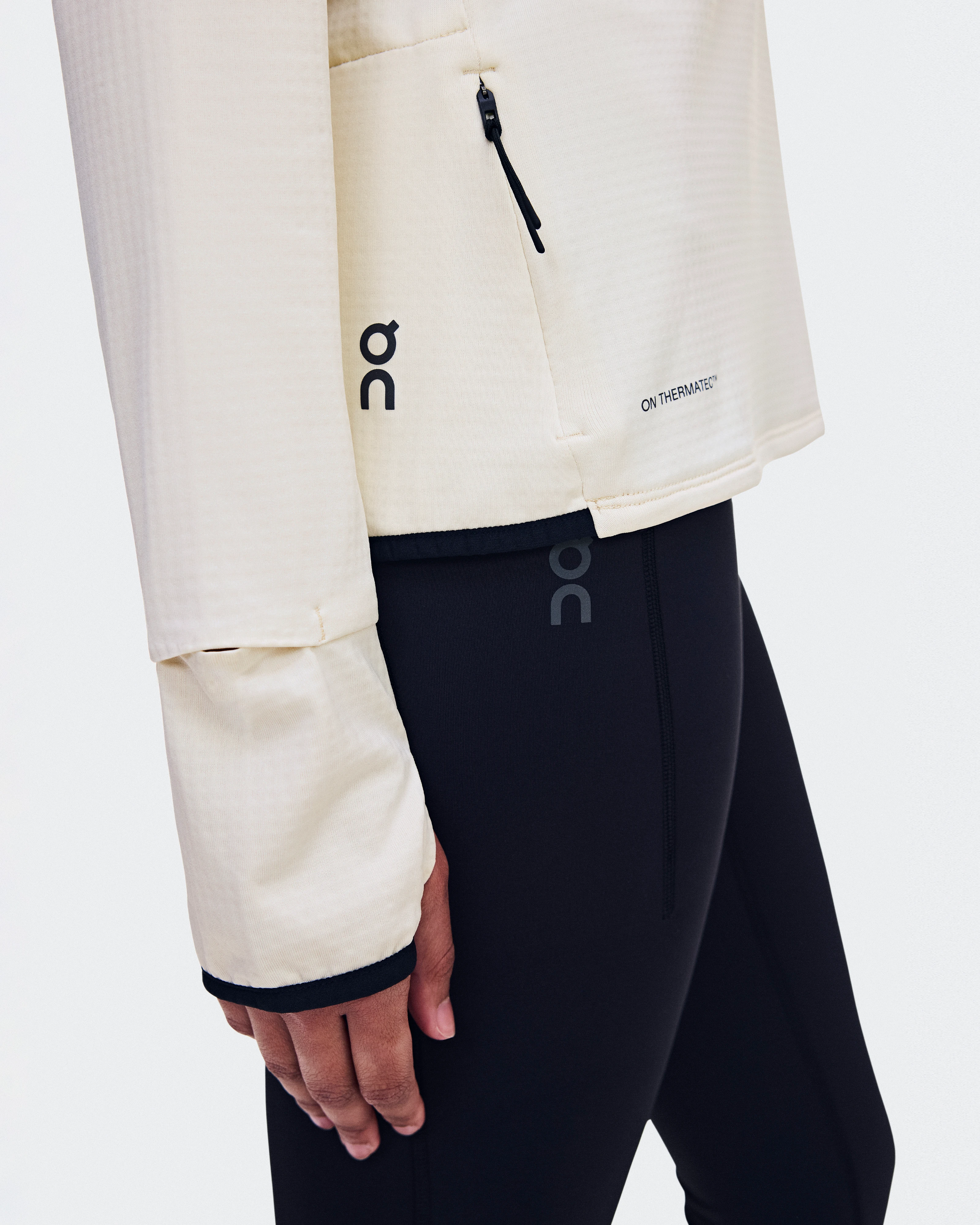 On Climate Shirt Hare Femme Sweats à capuche et sweats