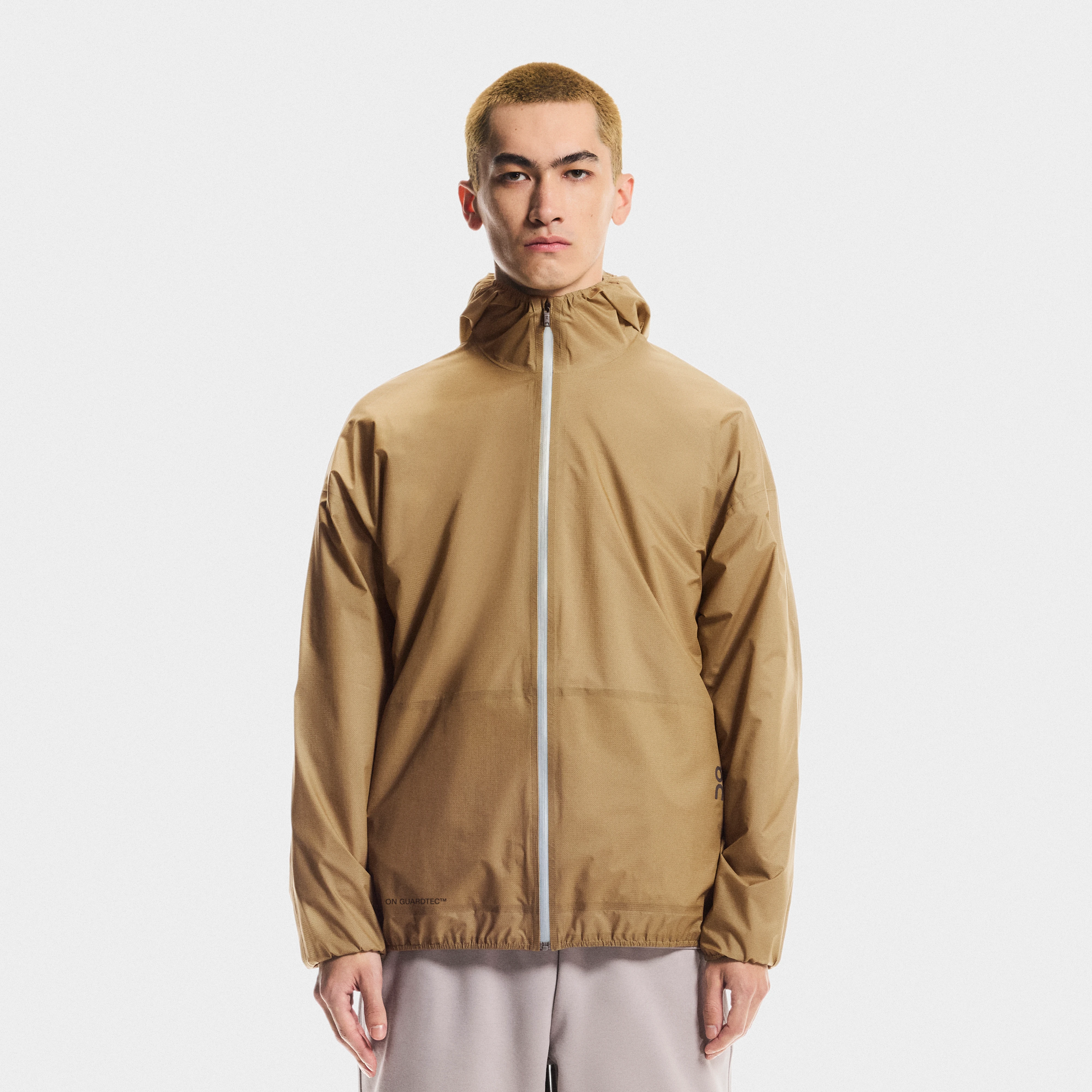 On Explore Lightweight Waterproof Jacket Chai Homme – Temps pluvieux, transport Vestes