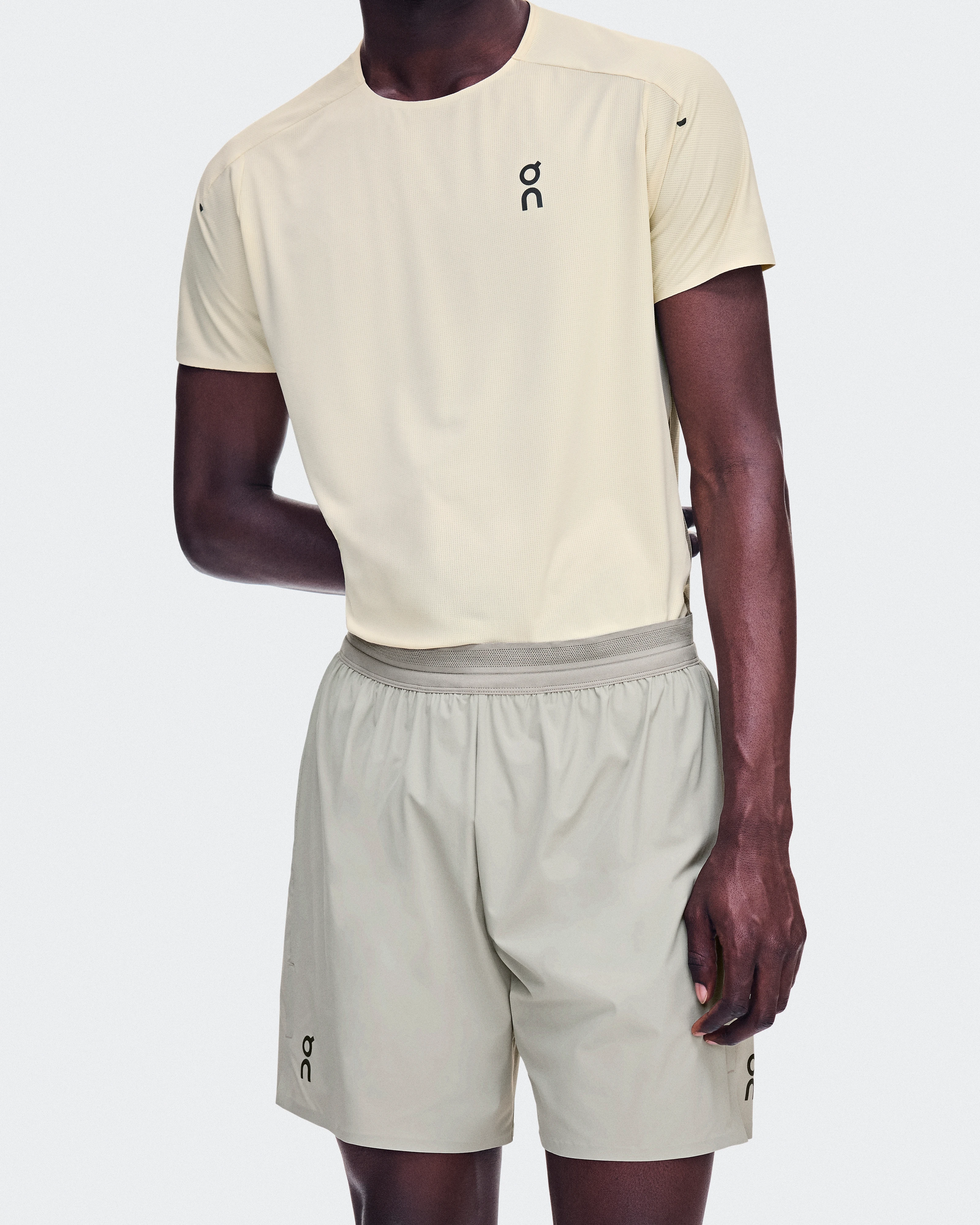 On 7" Performance Shorts Brume Homme Shorts