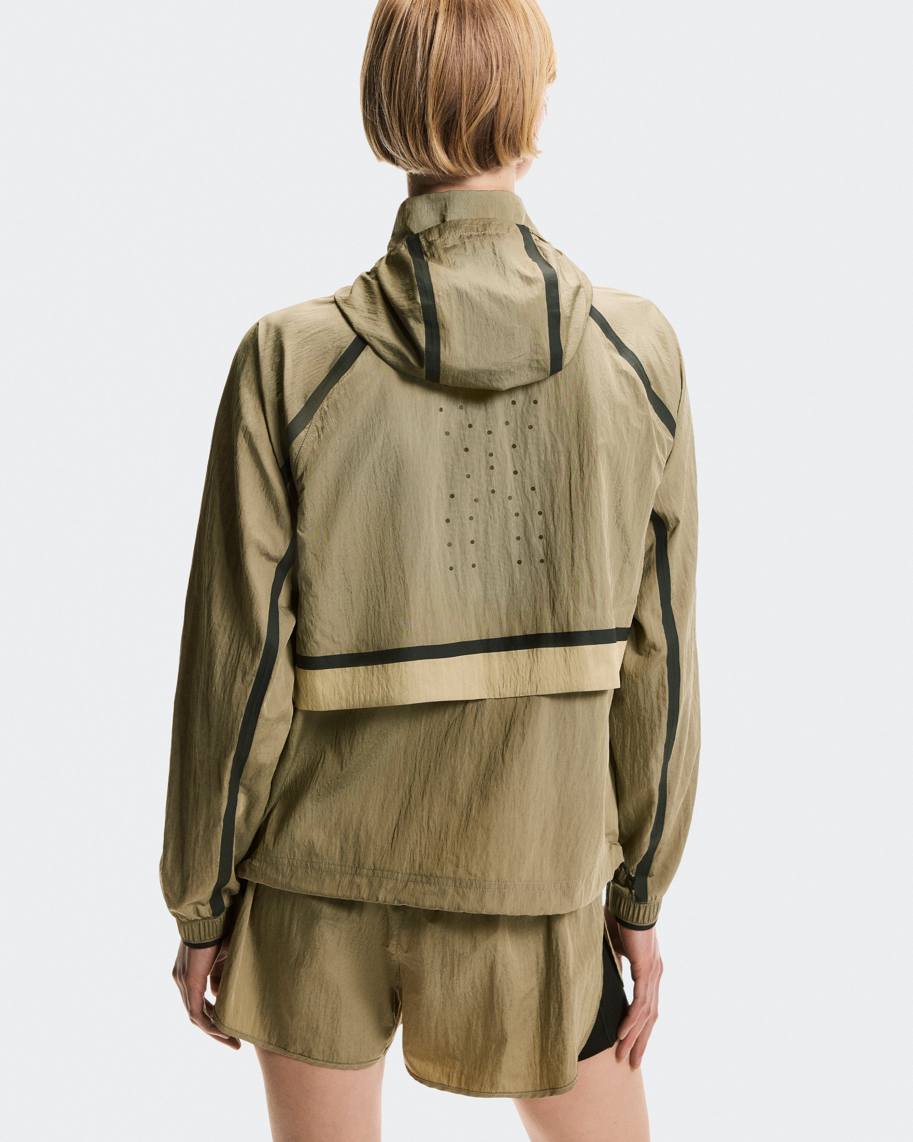 On Performance Volt Jacket Safari Femme Vestes