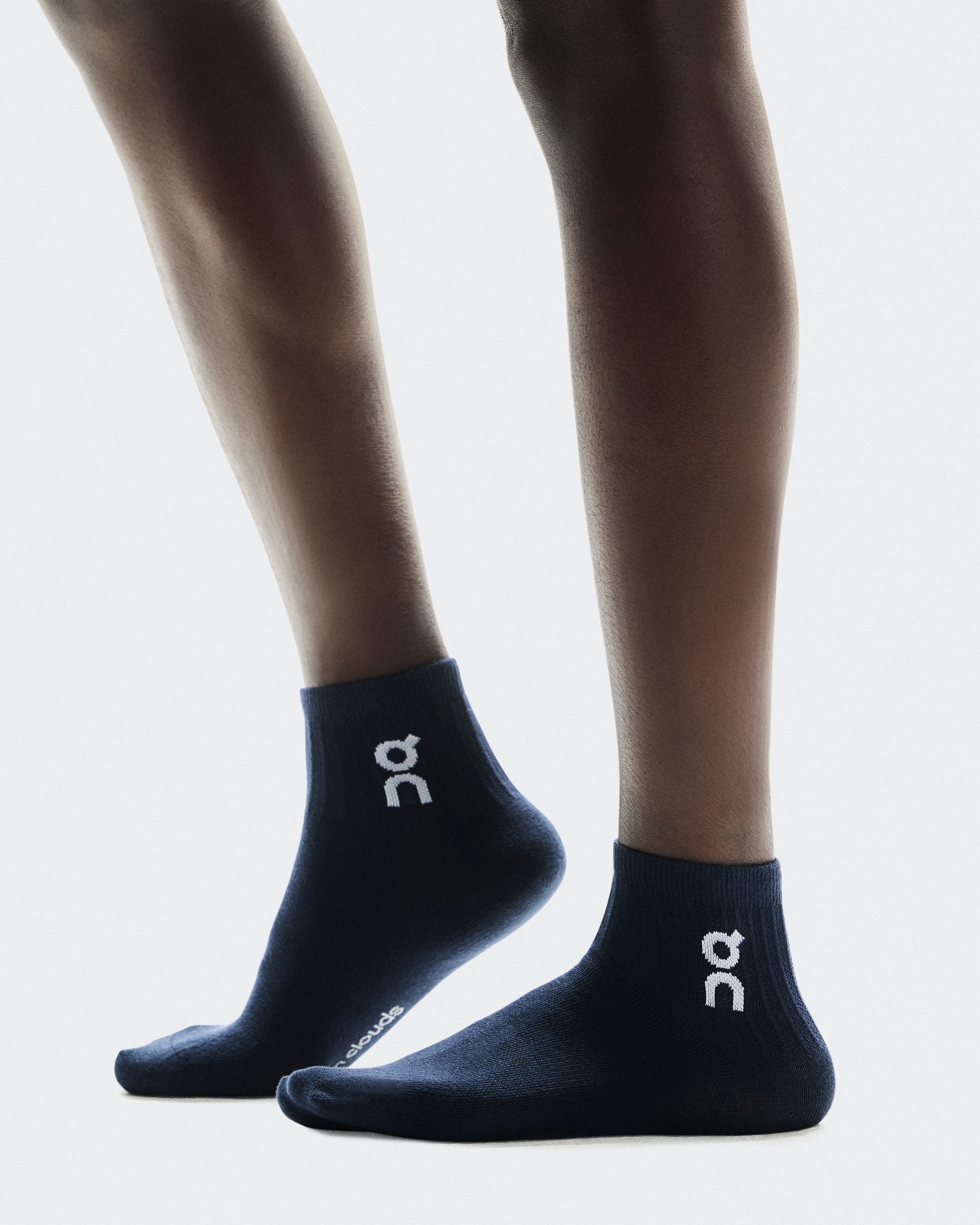On Logo Sock Mid 3P Navy Unisexe Chaussettes