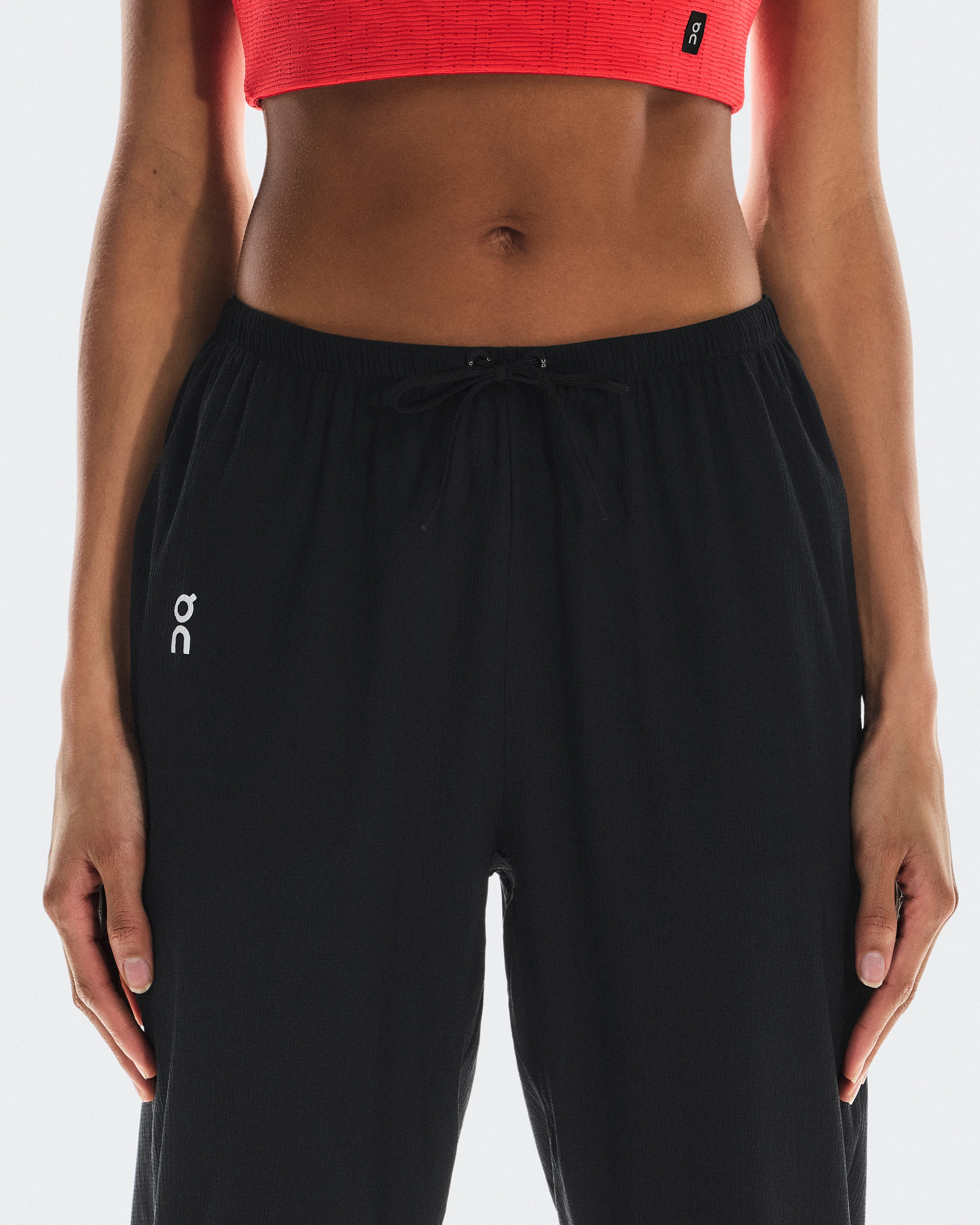 On Pace Pants Black Femme Pantalons