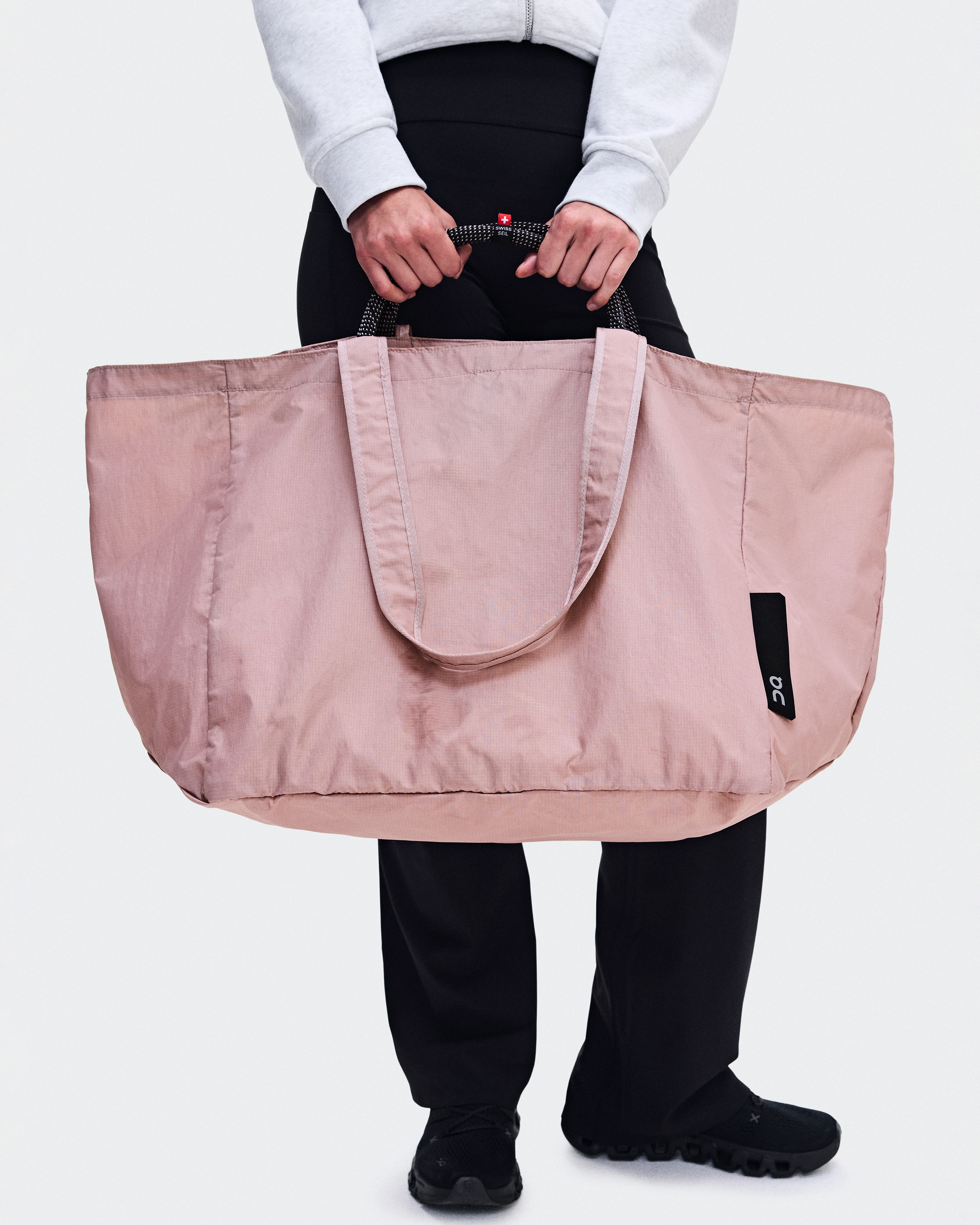 On Cargo Pack 60L Biscuit Unisexe Sacs