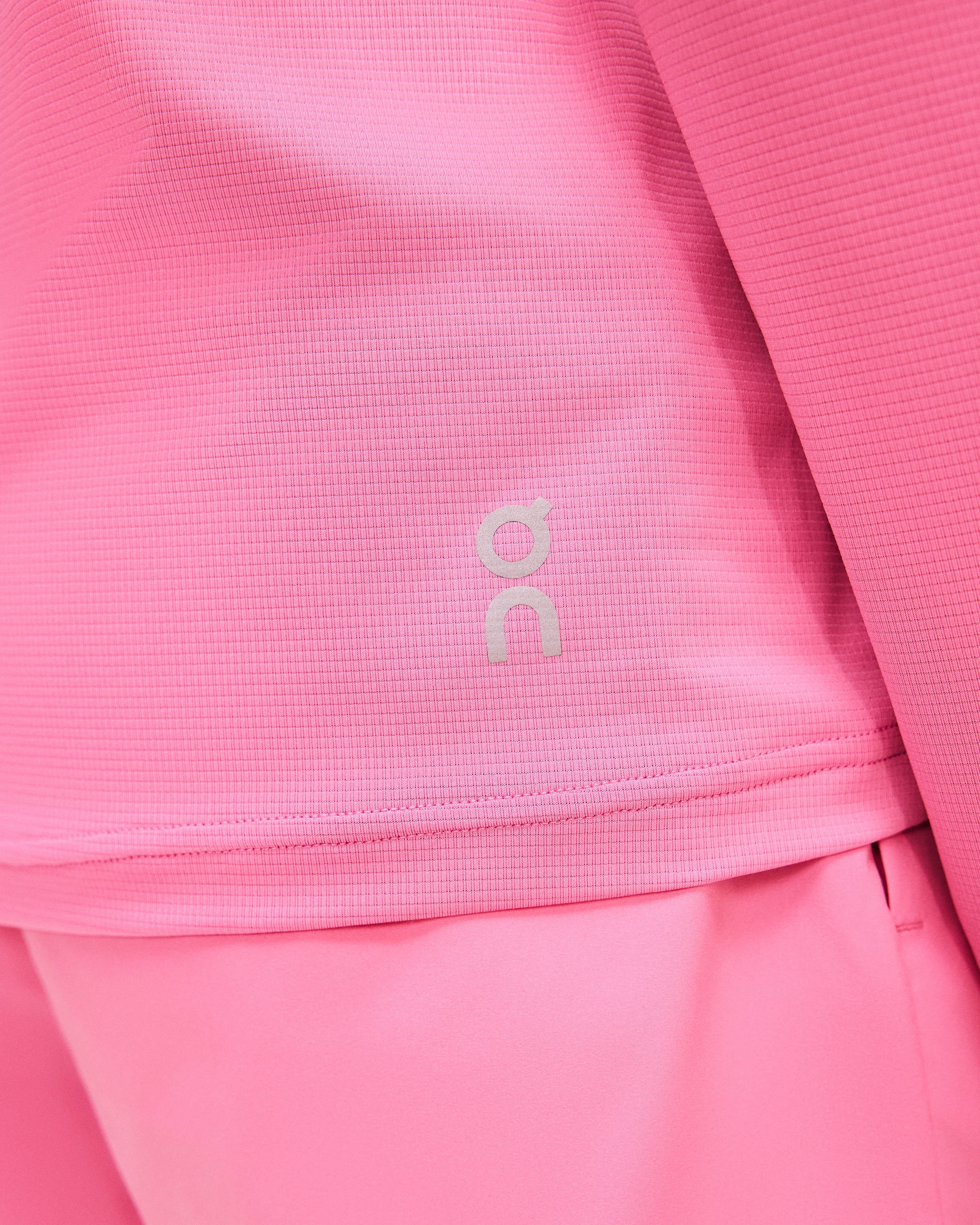 On Core Long-T Bubblegum Femme Hauts et t-shirts
