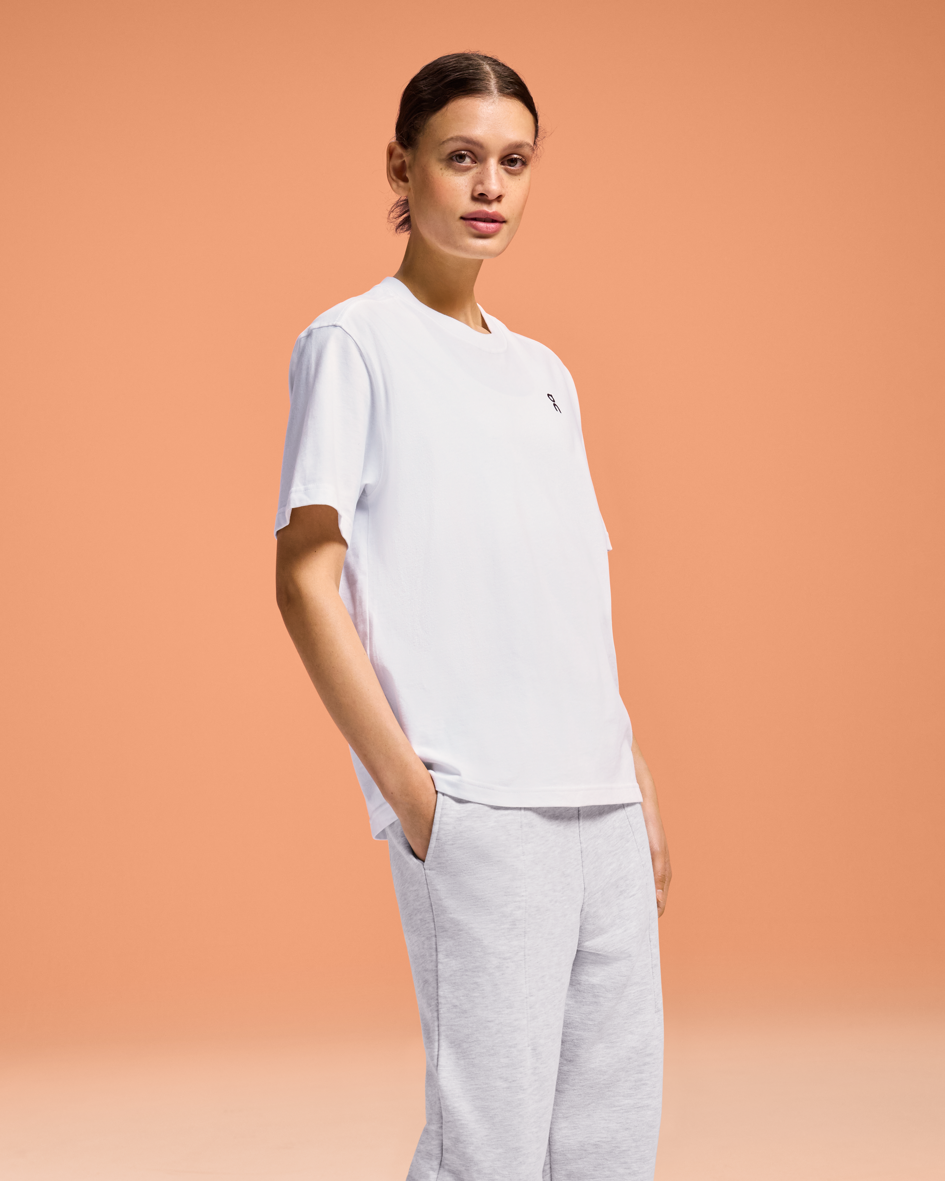 On Club-T Graphic Tennis White Femme Hauts et t-shirts