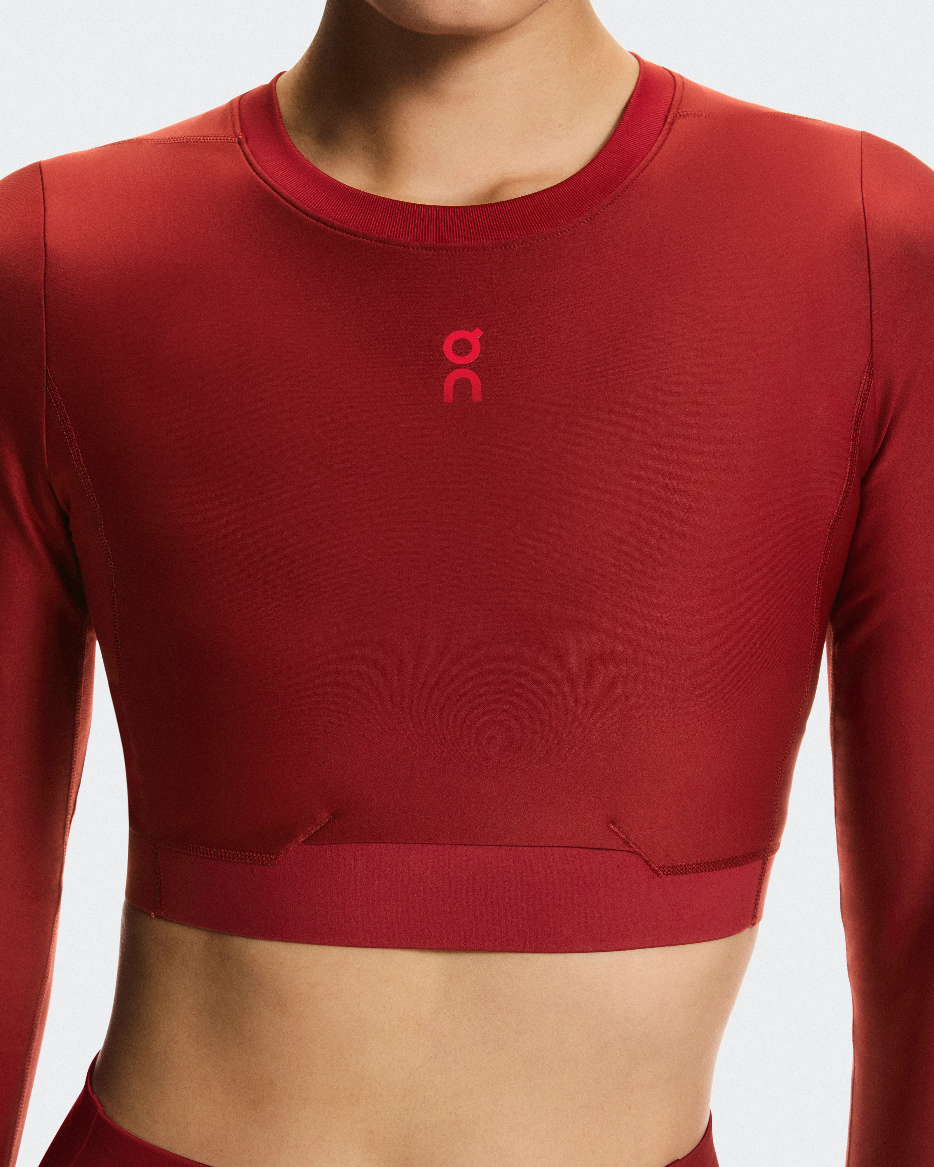 On Train Long Sleeve Crop Year of the Horse Sienna Femme Hauts et t-shirts