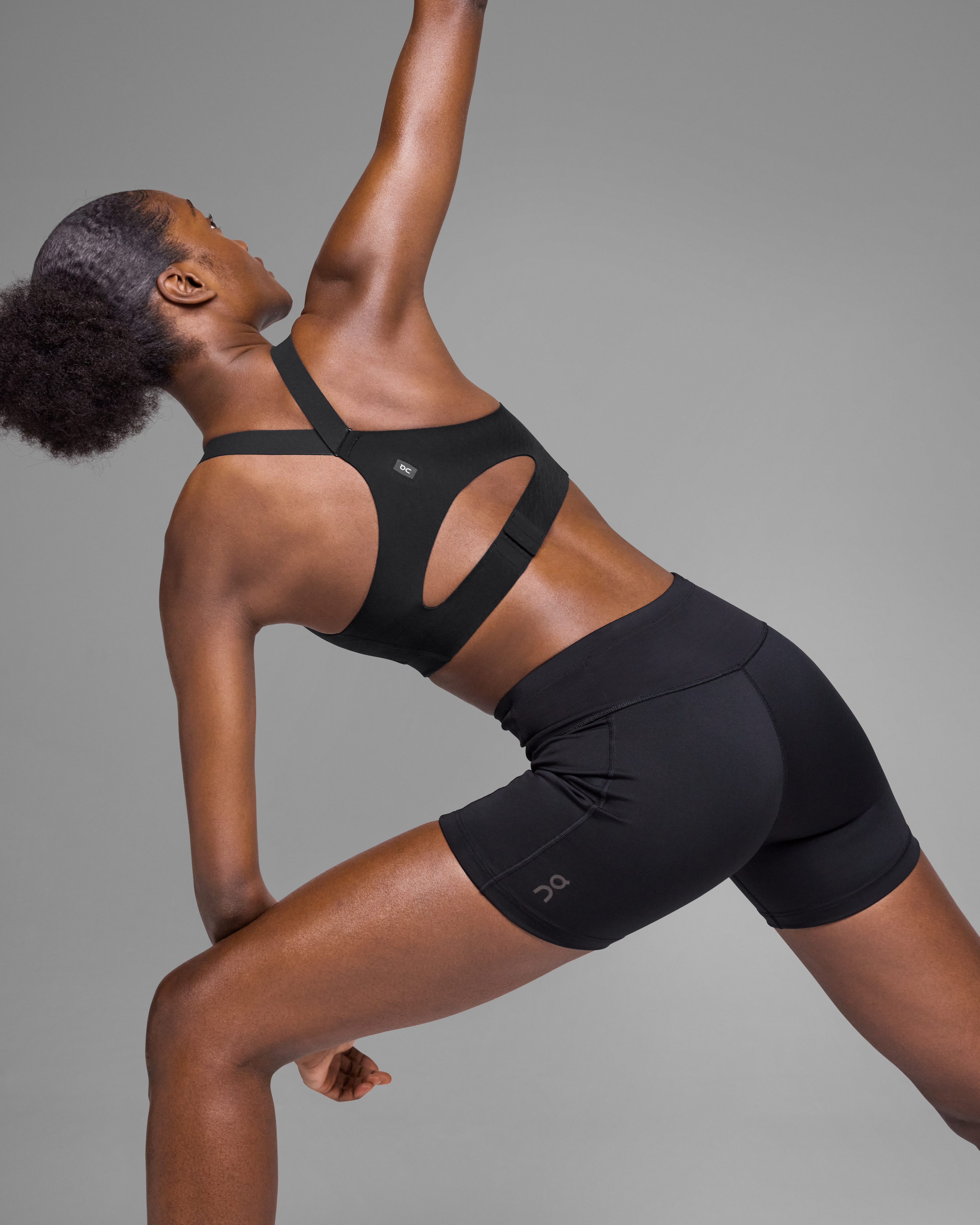 On Endurance Bra Black Femme Brassières